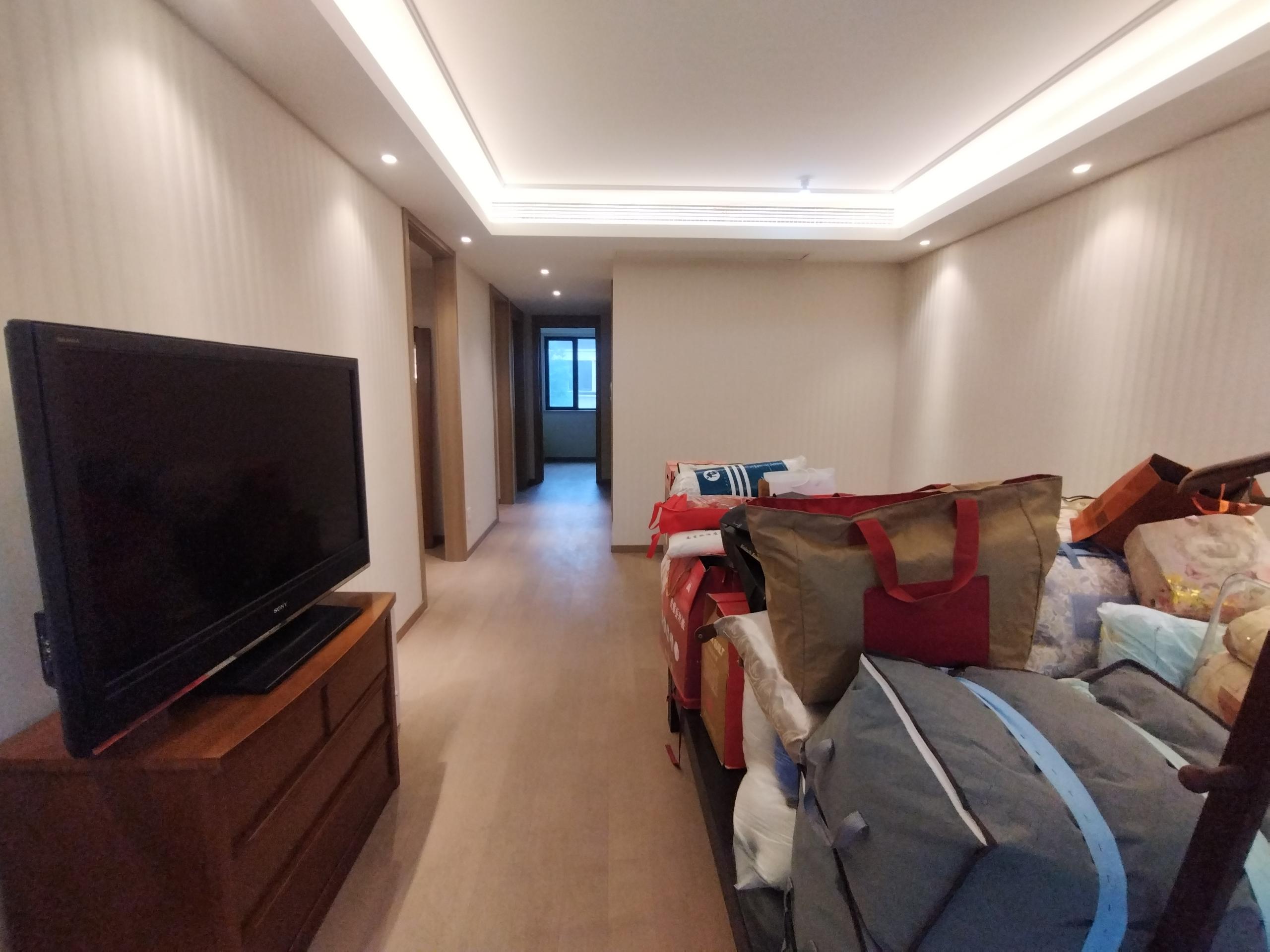 龙湖天宸源著 3室2厅1卫 97.54m&sup2;