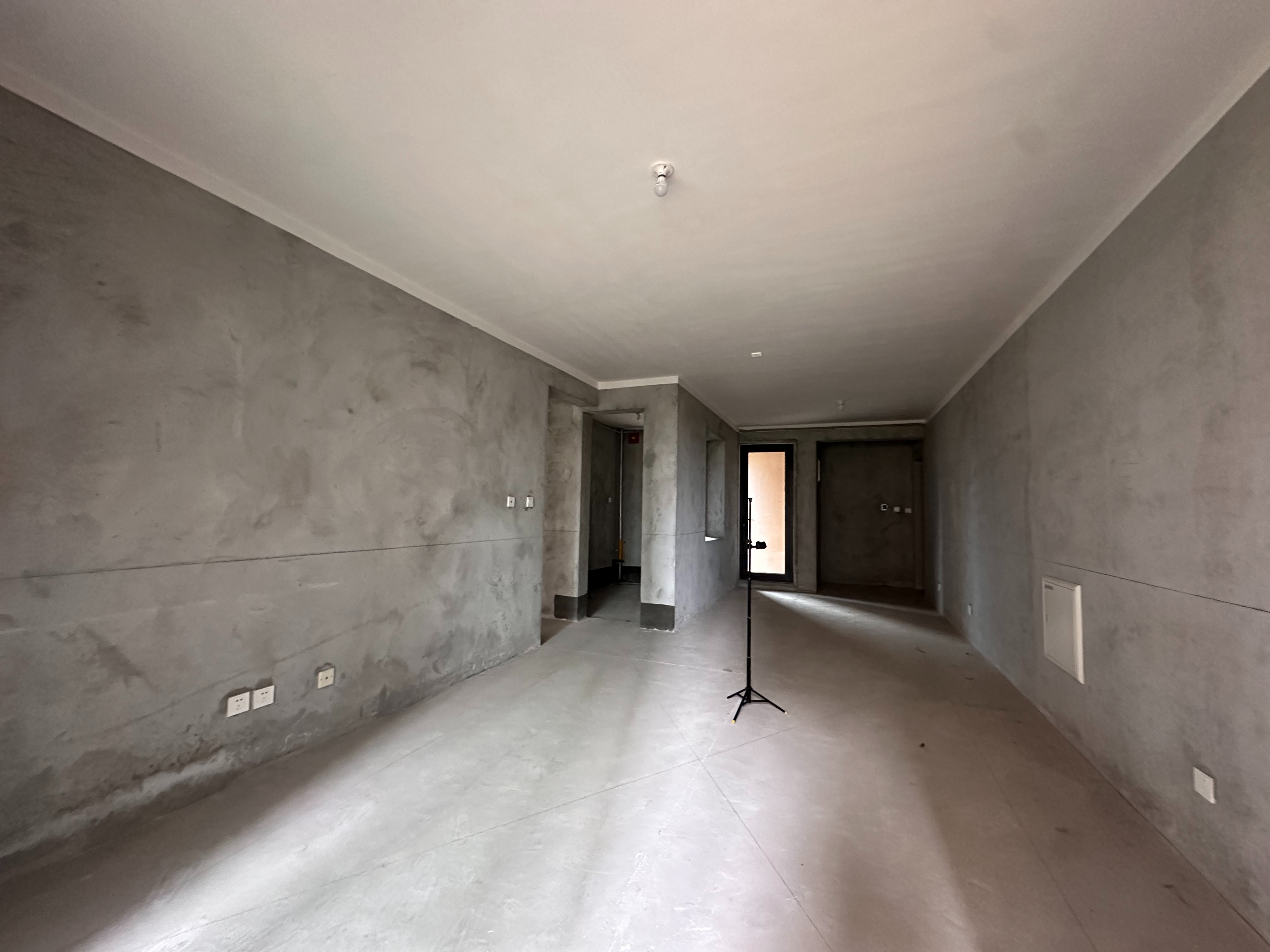 保利香槟国际 4室2厅2卫 143.35m²