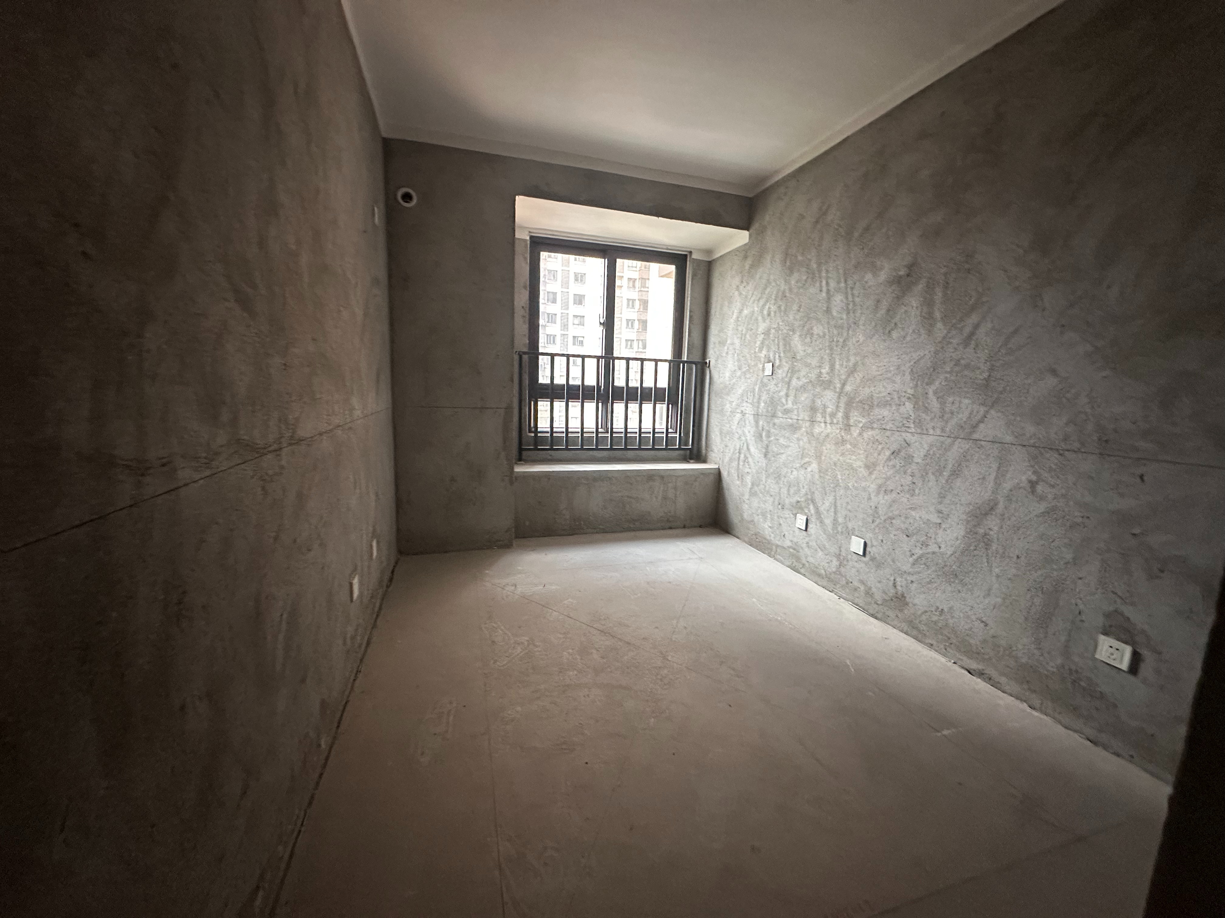 保利香槟国际 4室2厅2卫 143.35m&sup2;