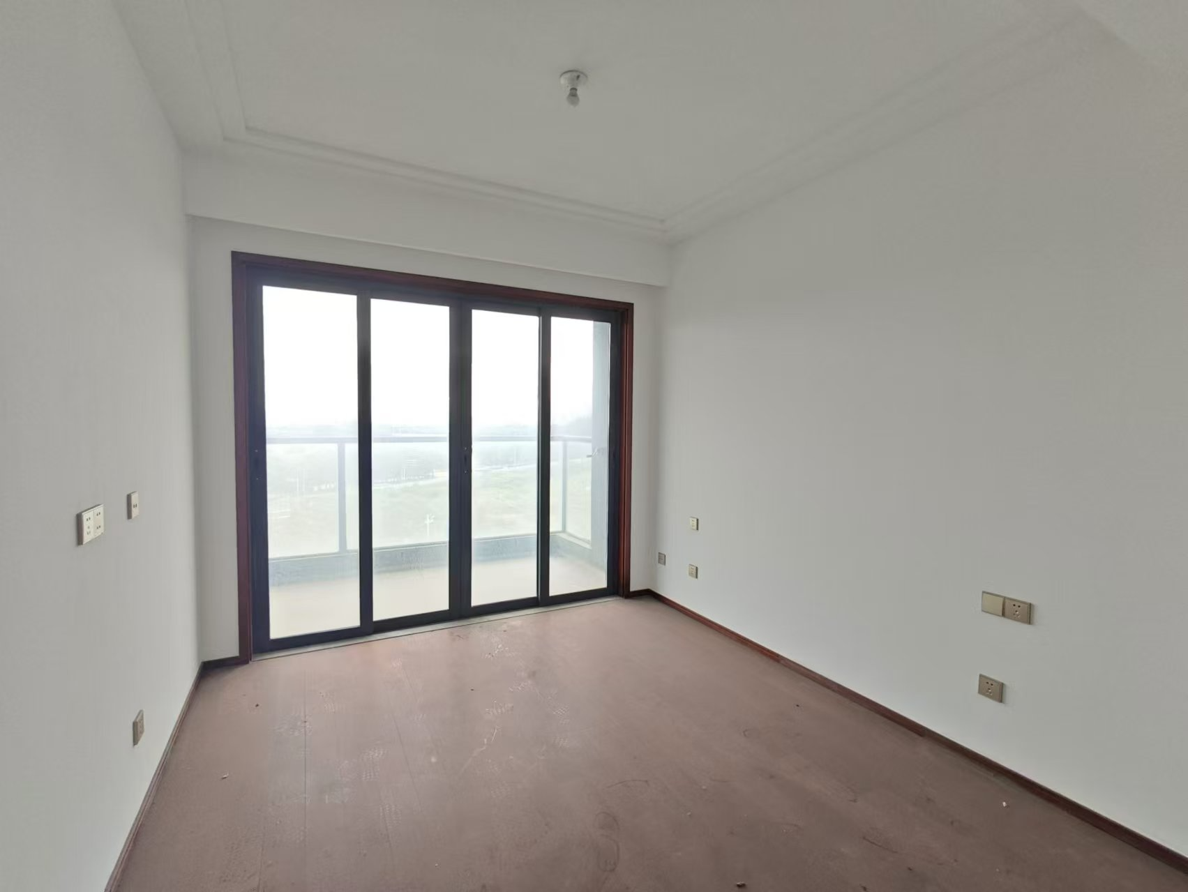 春江阅 4室2厅3卫 185.98m&sup2;