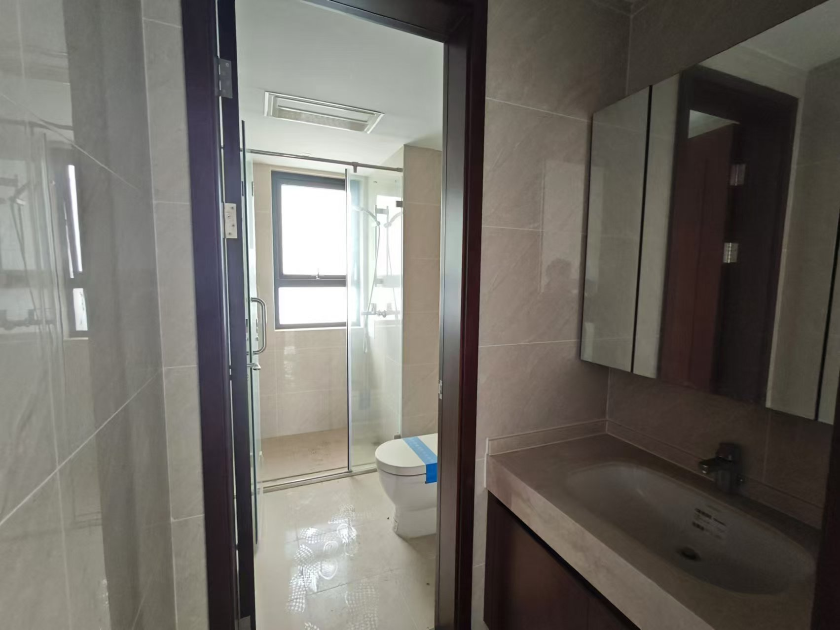 春江阅 4室2厅3卫 185.98m&sup2;