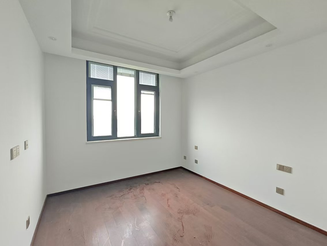 春江阅 4室2厅3卫 185.98m&sup2;