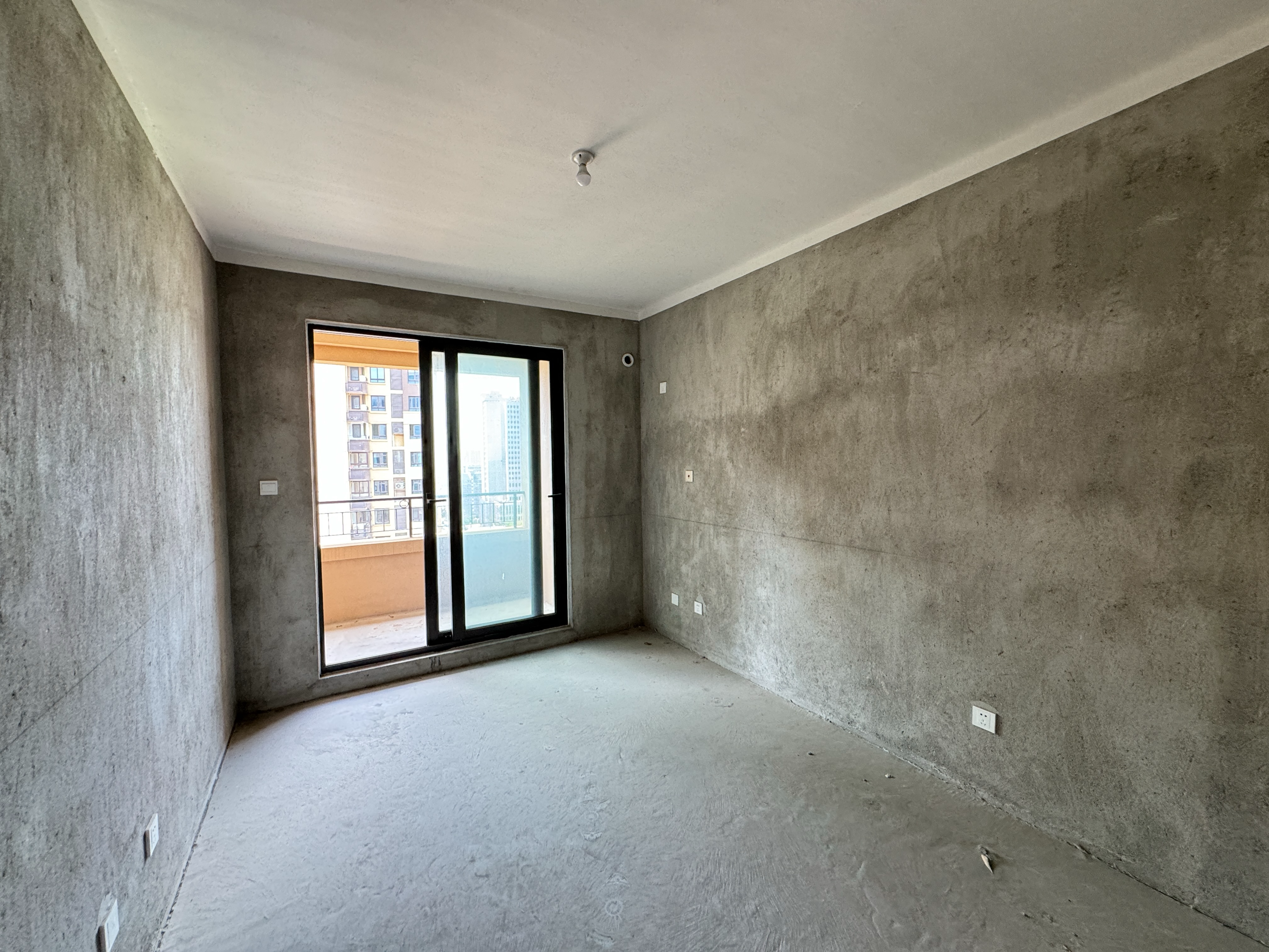 保利香槟国际 4室2厅2卫 139.00m&sup2;