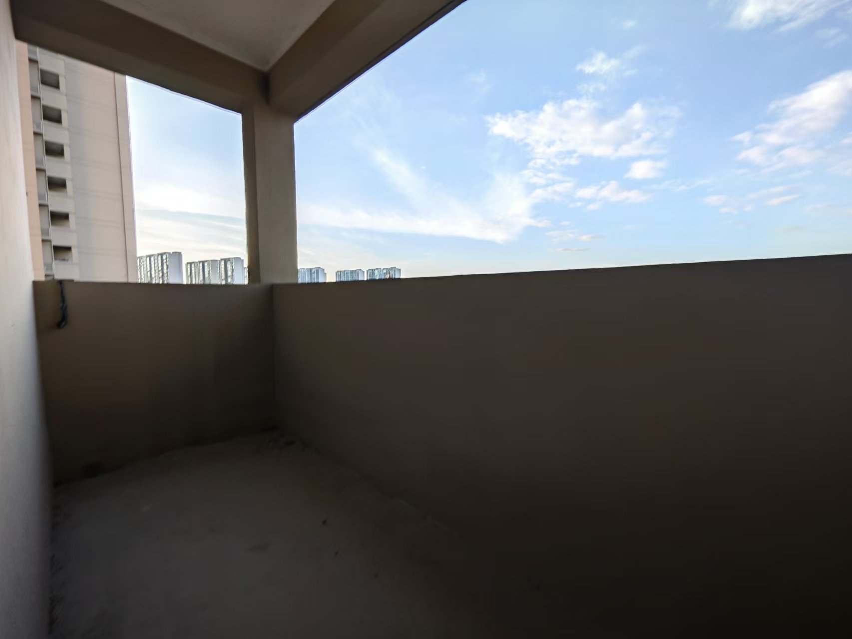 中海碧林湾 3室2厅2卫 129.00m&sup2;