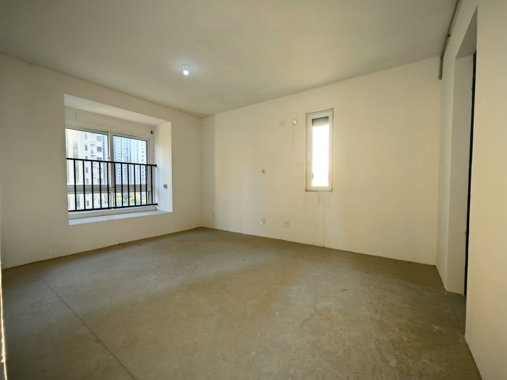 中海碧林湾 3室2厅2卫 129.00m&sup2;