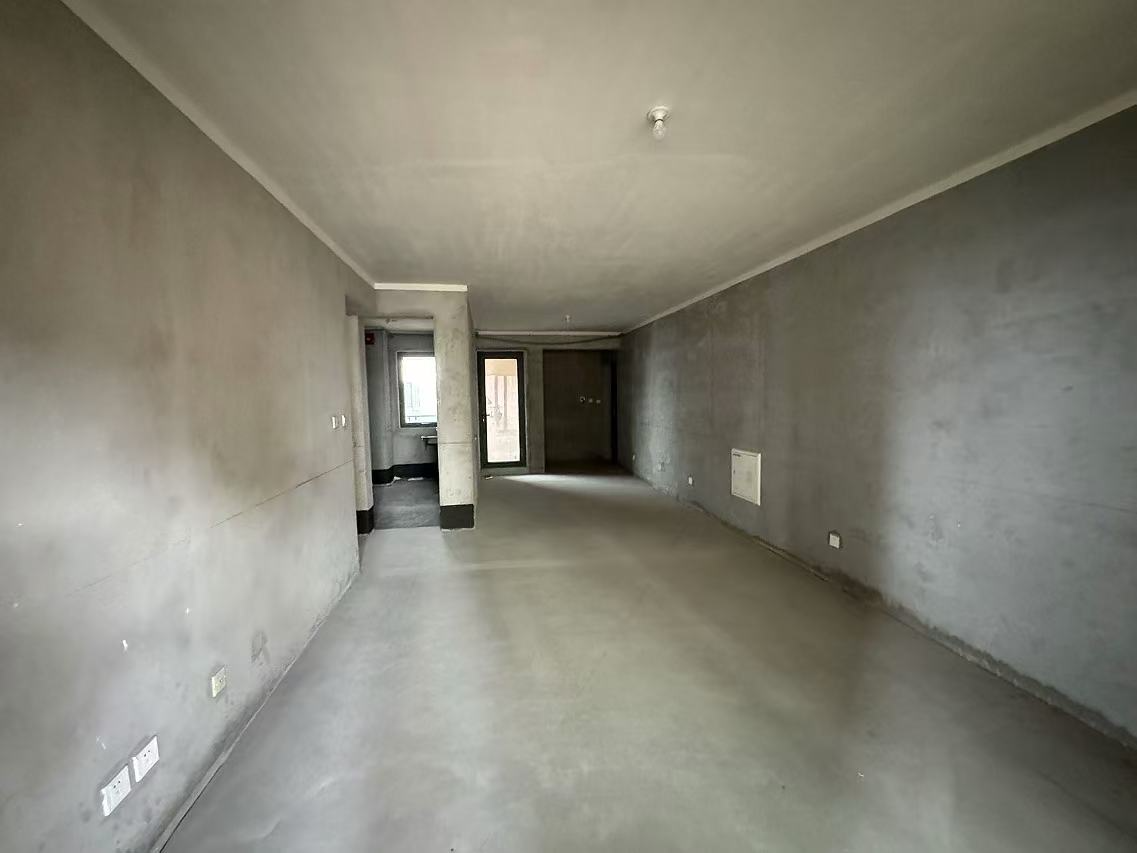 保利香槟国际 4室2厅2卫 142.19m²