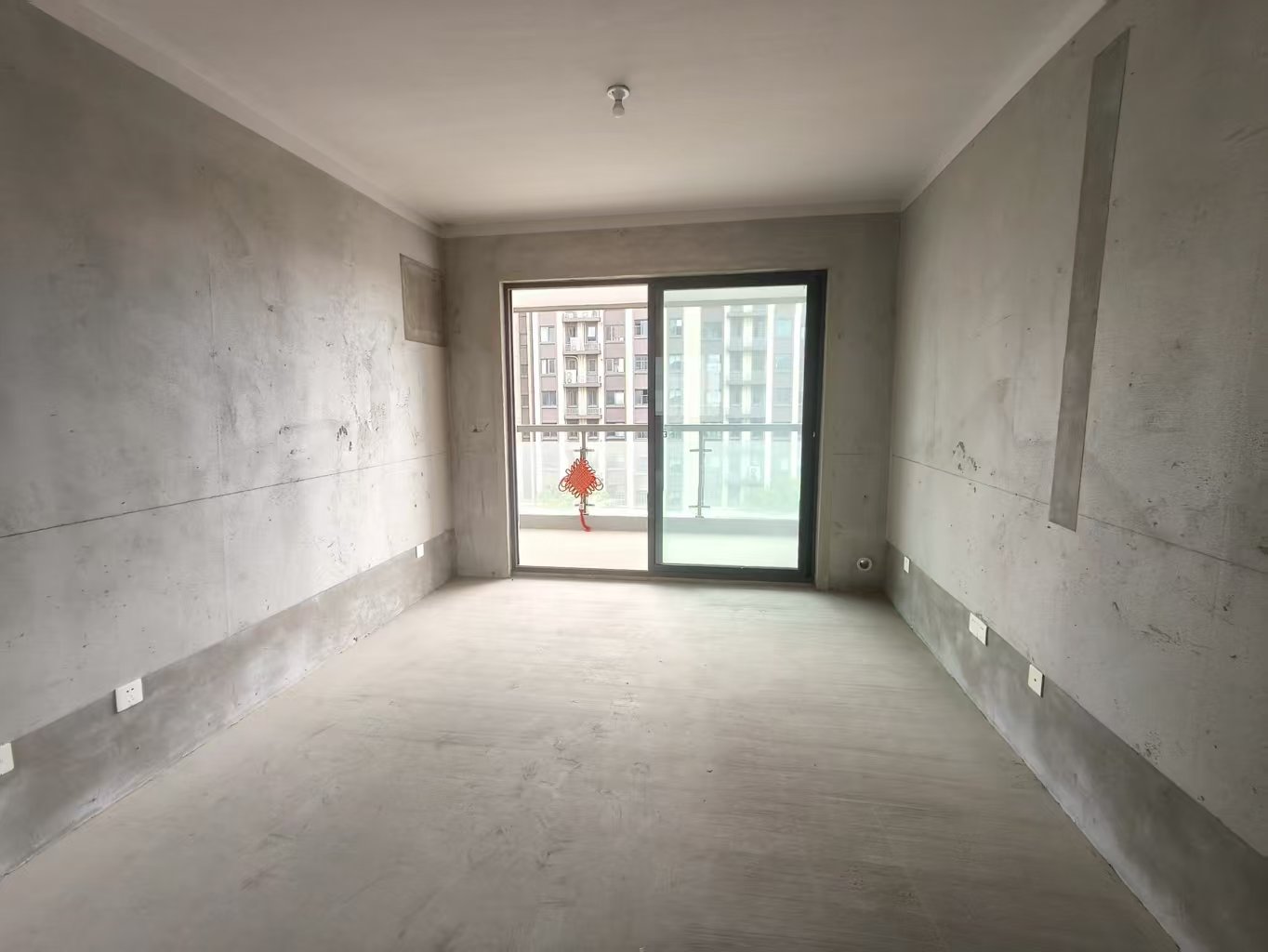 神辉上麟府 3室2厅2卫 120.00m²