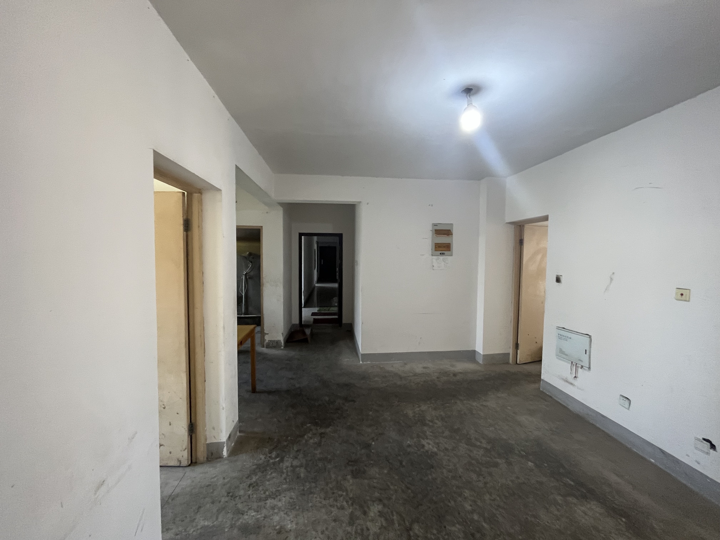 学士府 2室1厅1卫 90m²