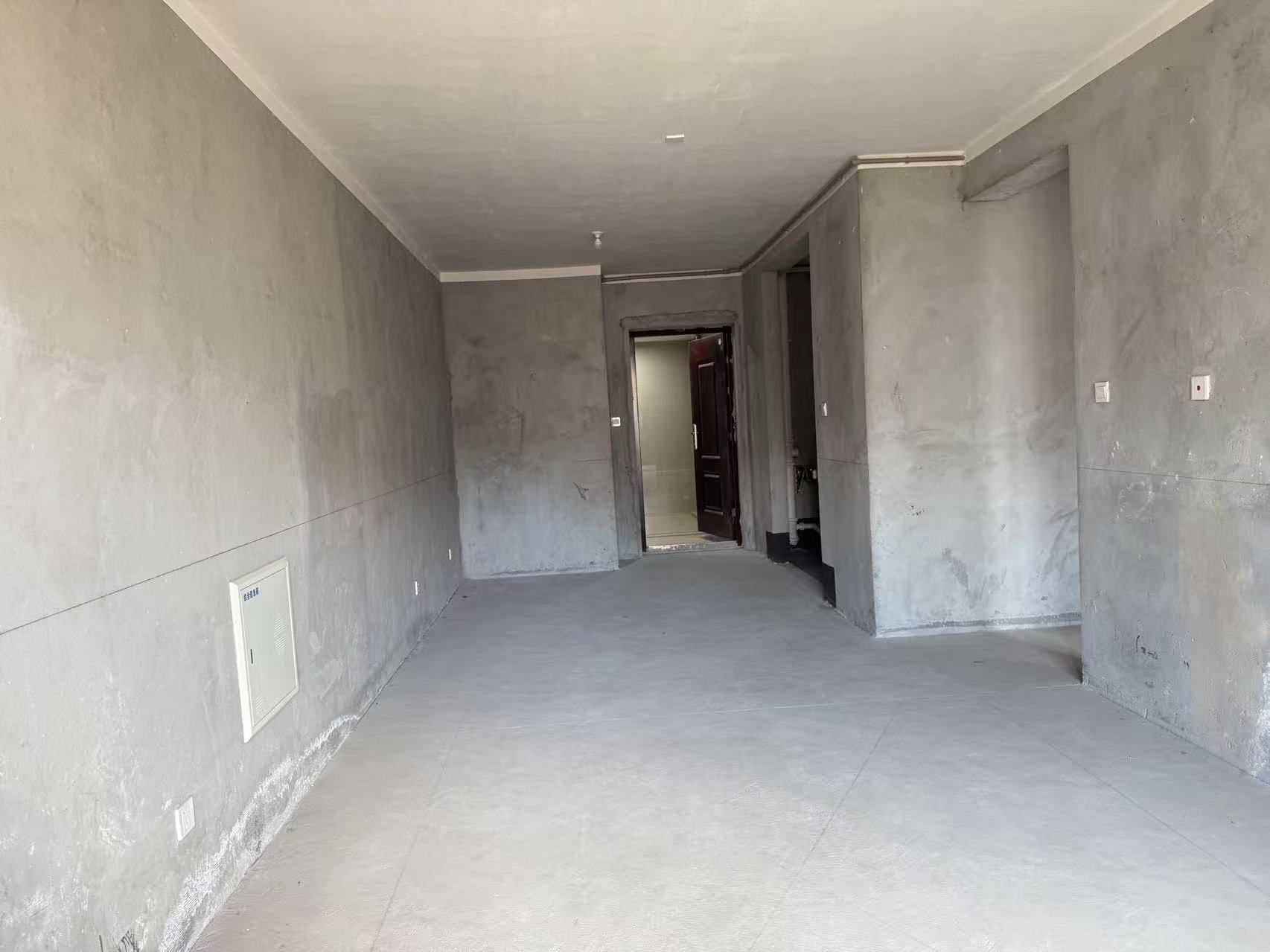 保利香槟国际 3室2厅1卫 101.67m²