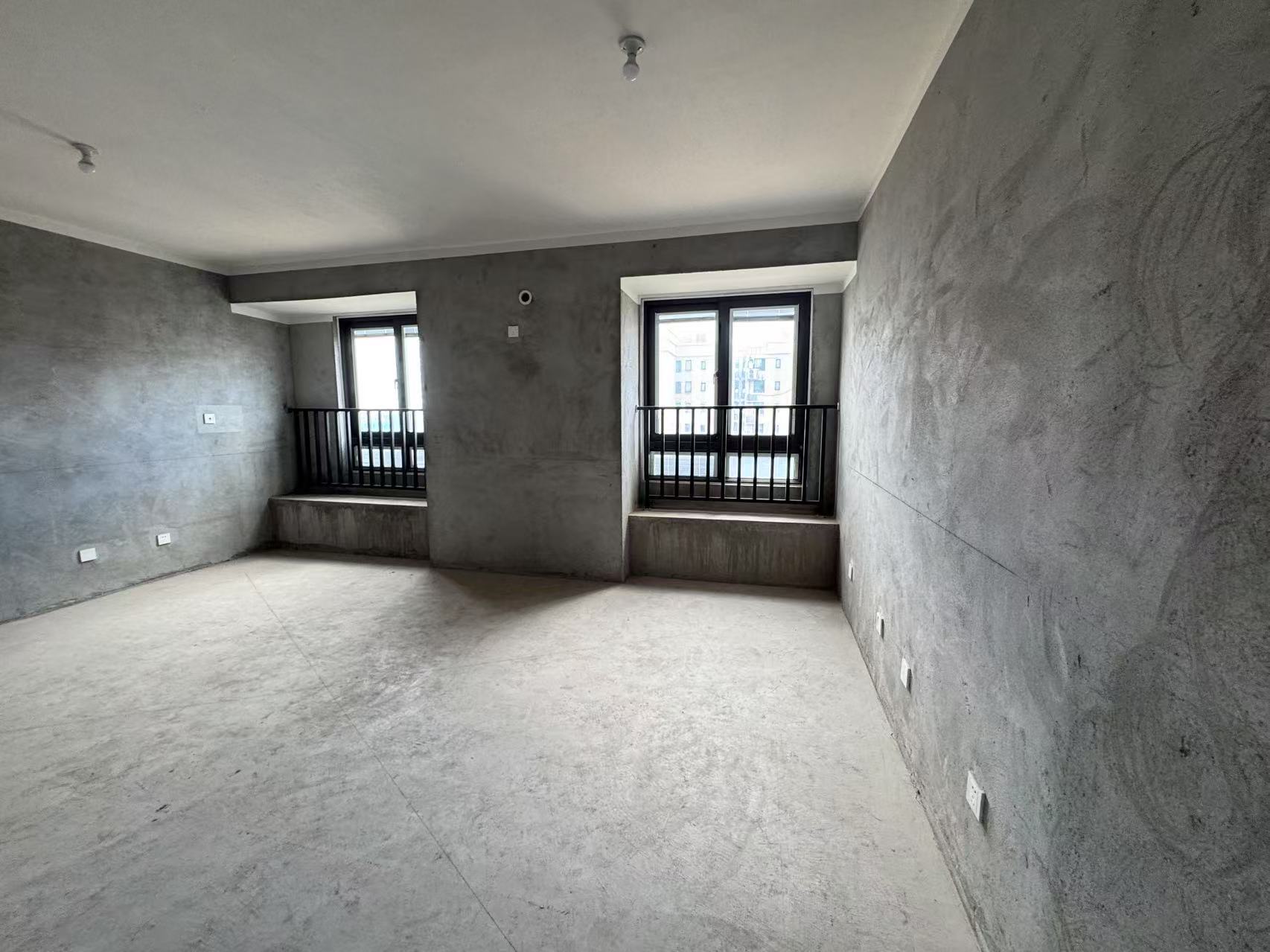保利香槟国际 3室2厅1卫 101.67m&sup2;