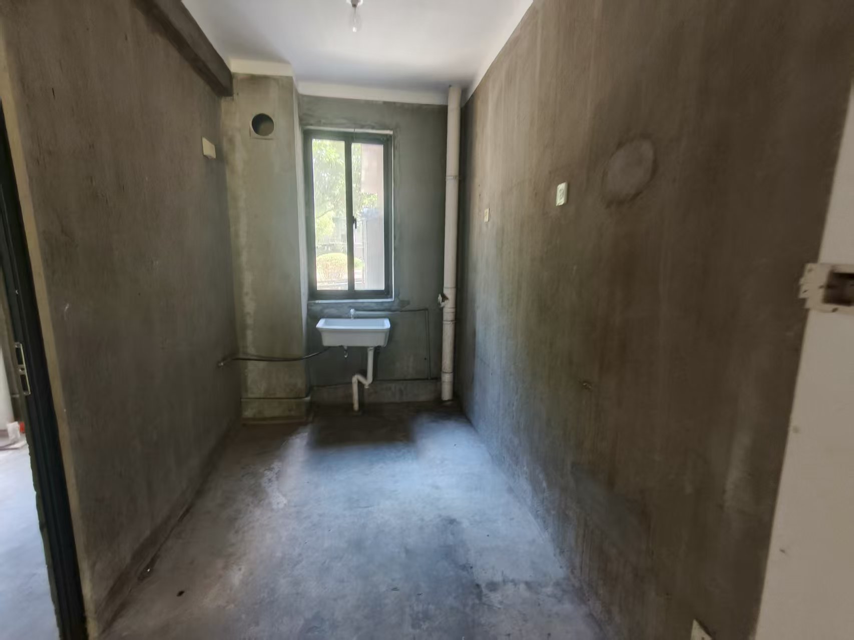翠湖景苑 2室2厅1卫 80m&sup2;