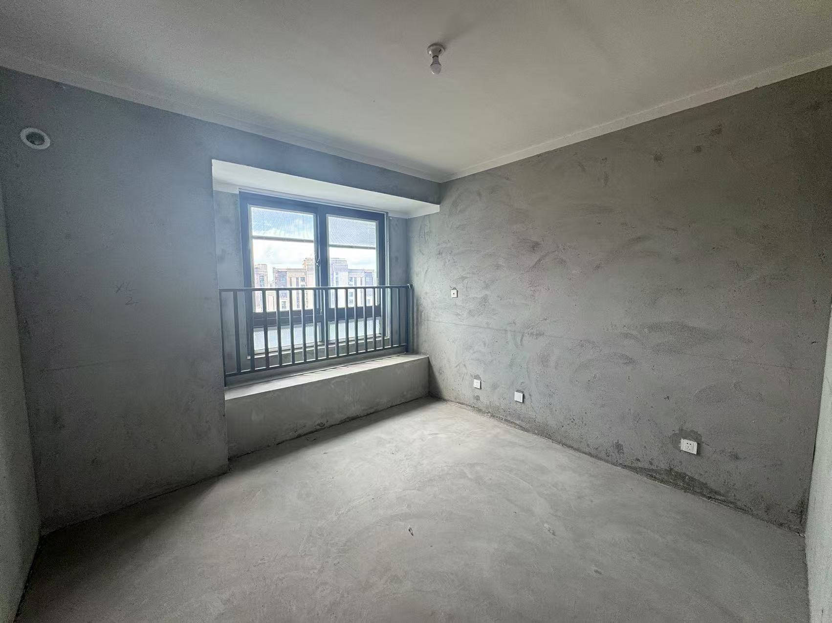 保利香槟国际 4室2厅2卫 143.35m&sup2;