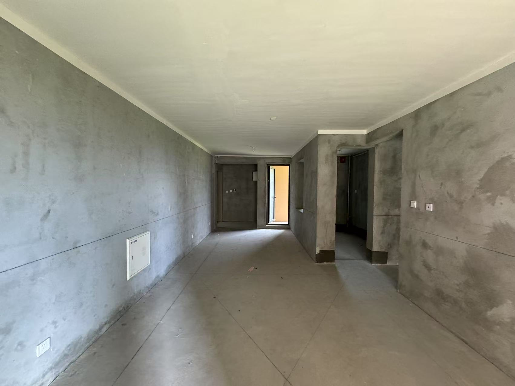 保利香槟国际 4室2厅2卫 143.35m²