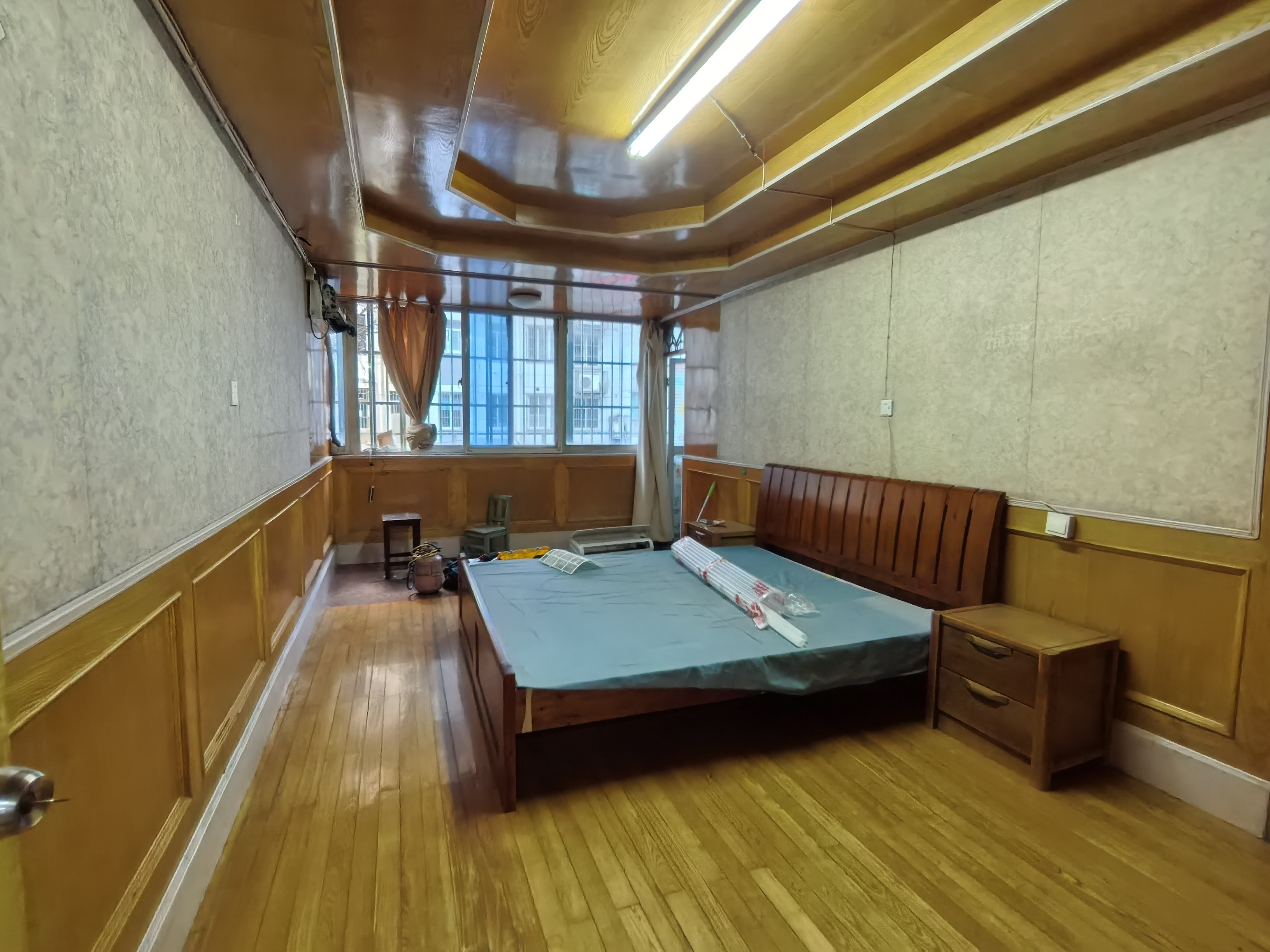 弘运园 3室2厅1卫 130m&sup2;