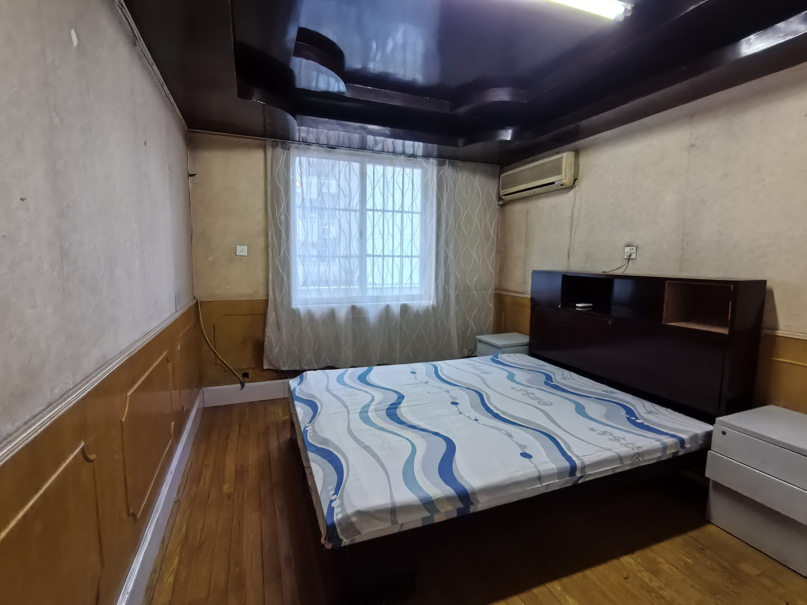 弘运园 3室2厅1卫 130m&sup2;