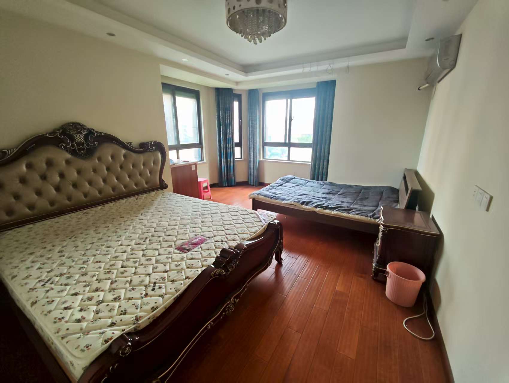 帝奥世伦名郡 3室2厅1卫 140.00m&sup2;