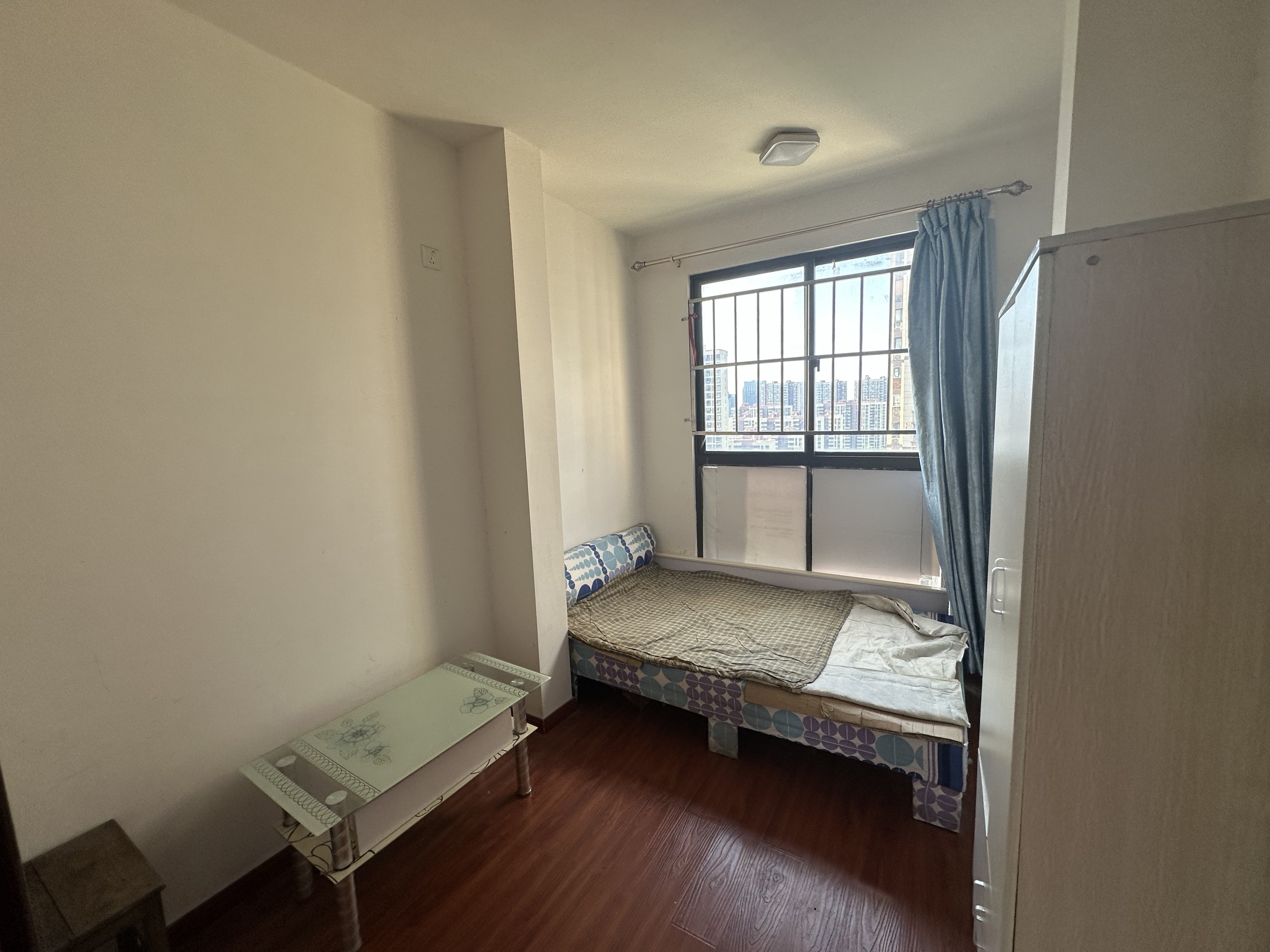 御景澜庭 3室2厅1卫 106m&sup2;