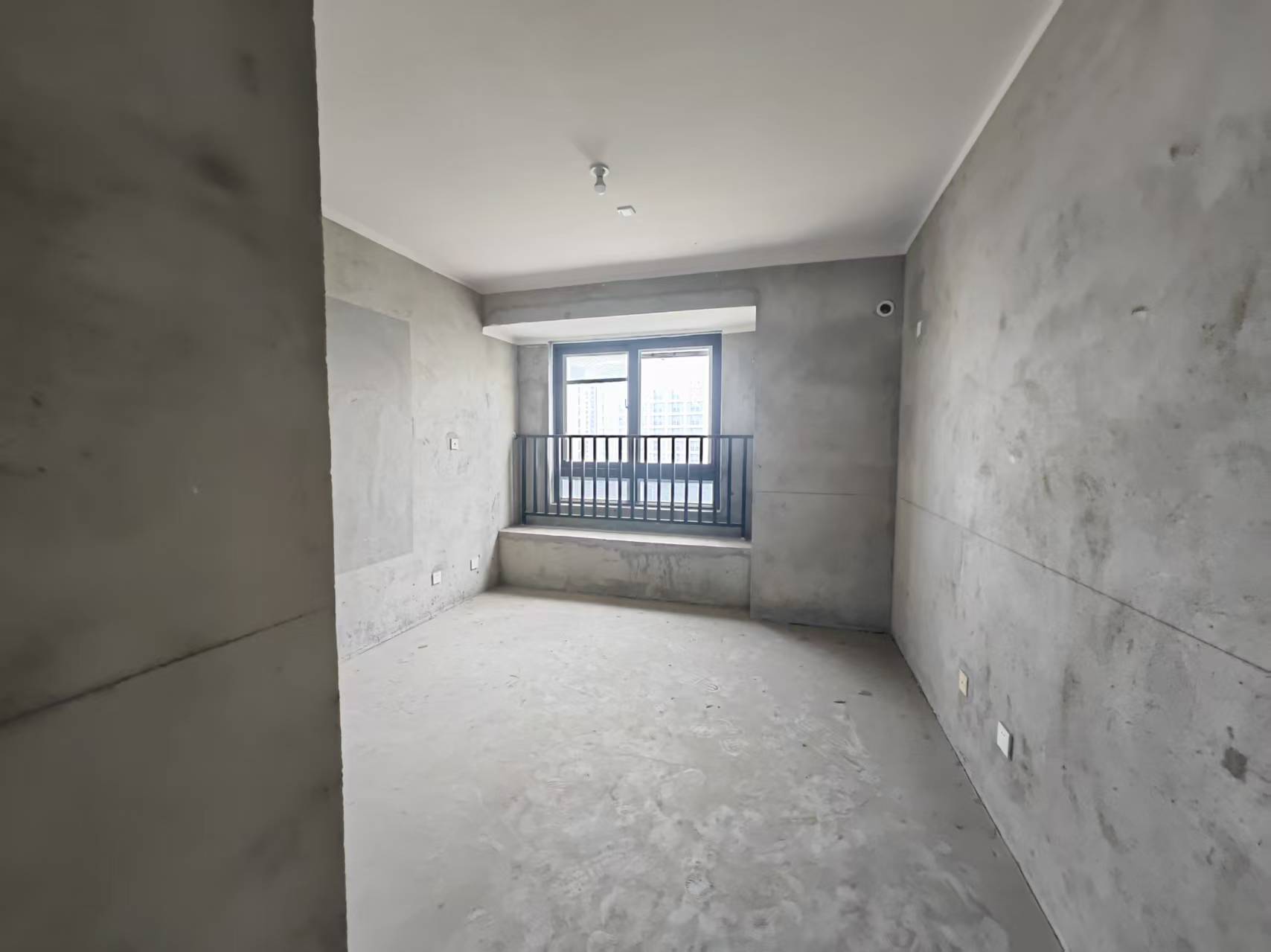 保利香槟国际 4室2厅2卫 139.73m&sup2;