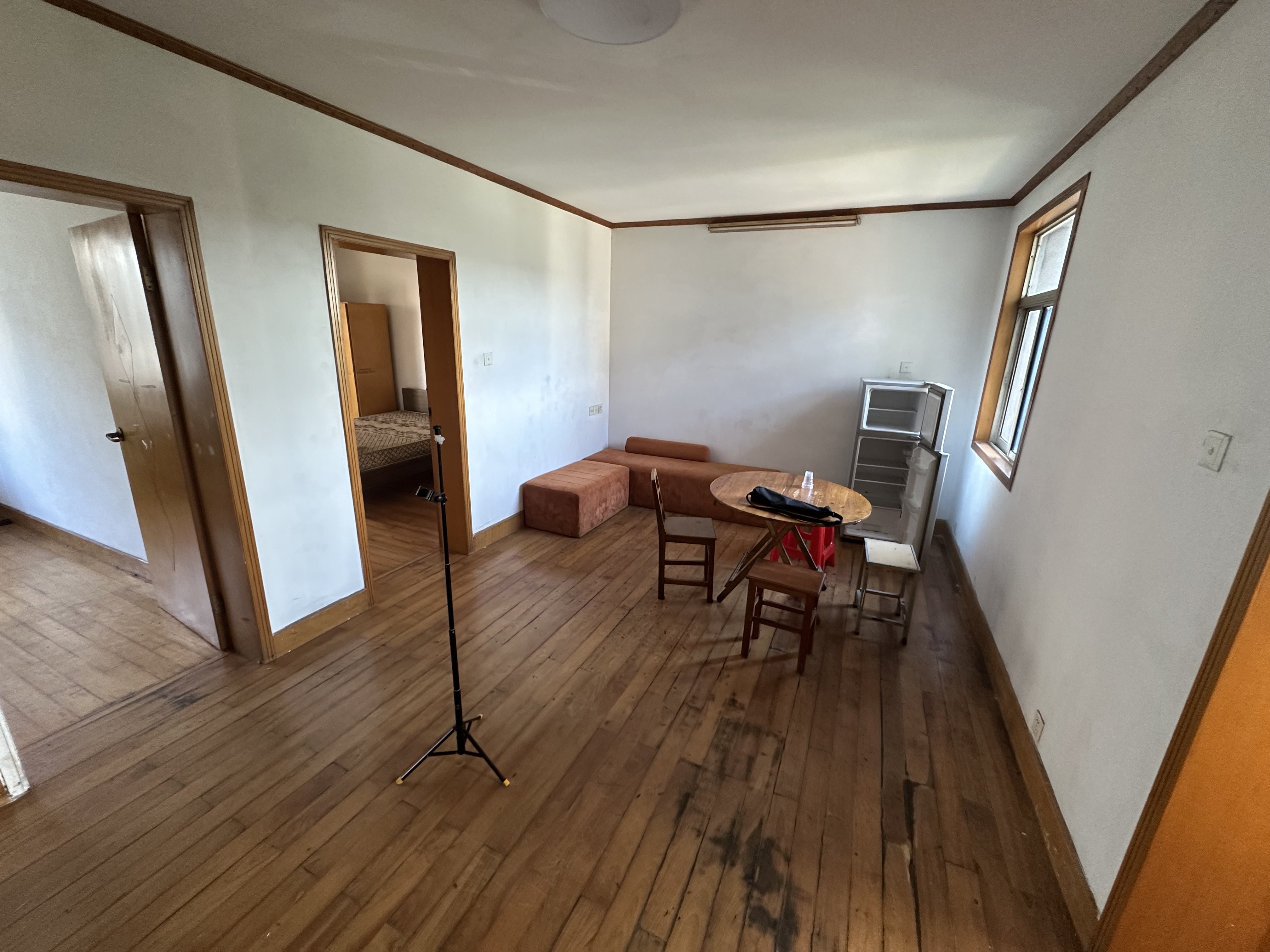虹桥东村 2室1厅1卫 74m&sup2;