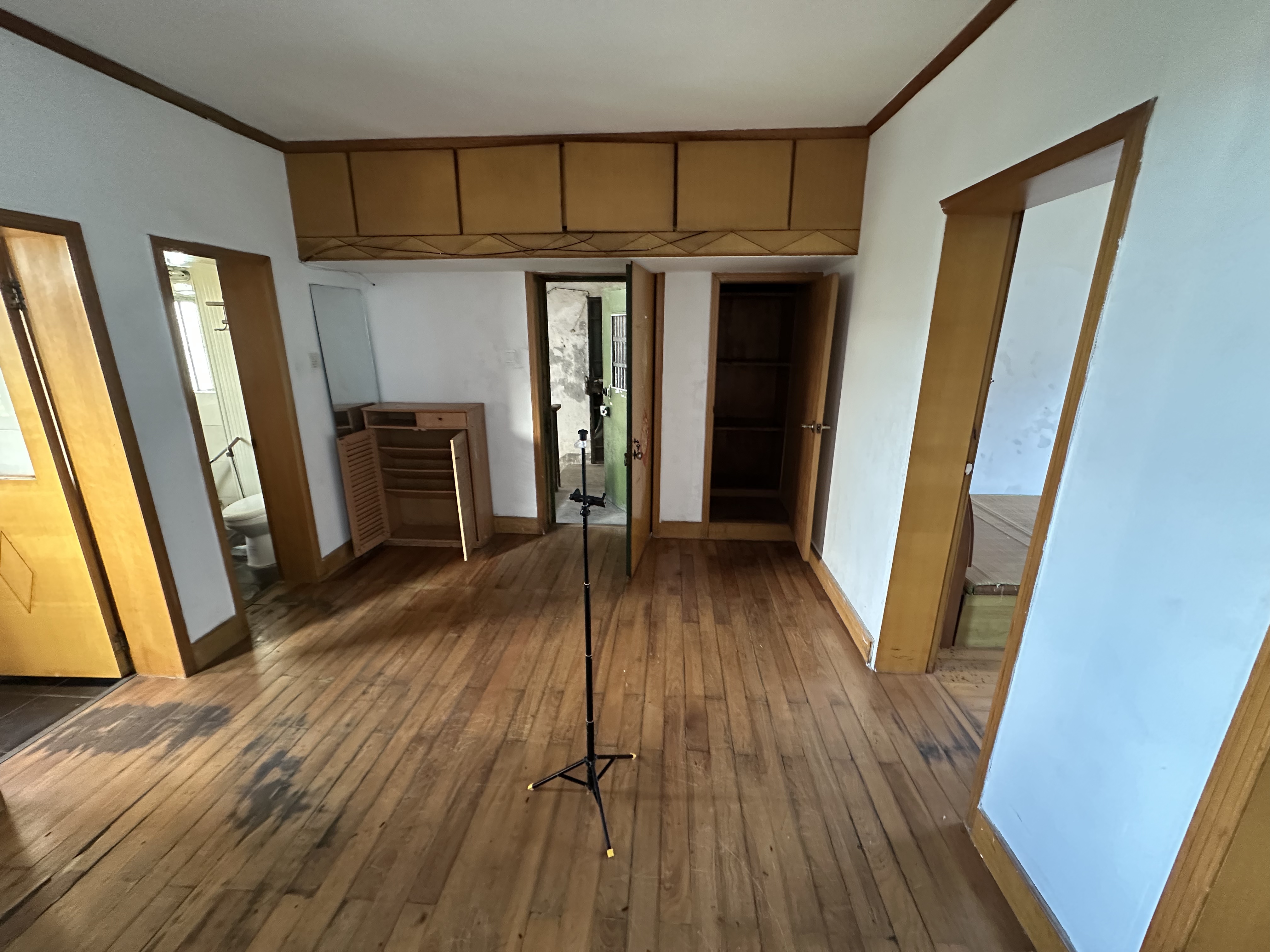 虹桥东村 3室1厅1卫 72m²