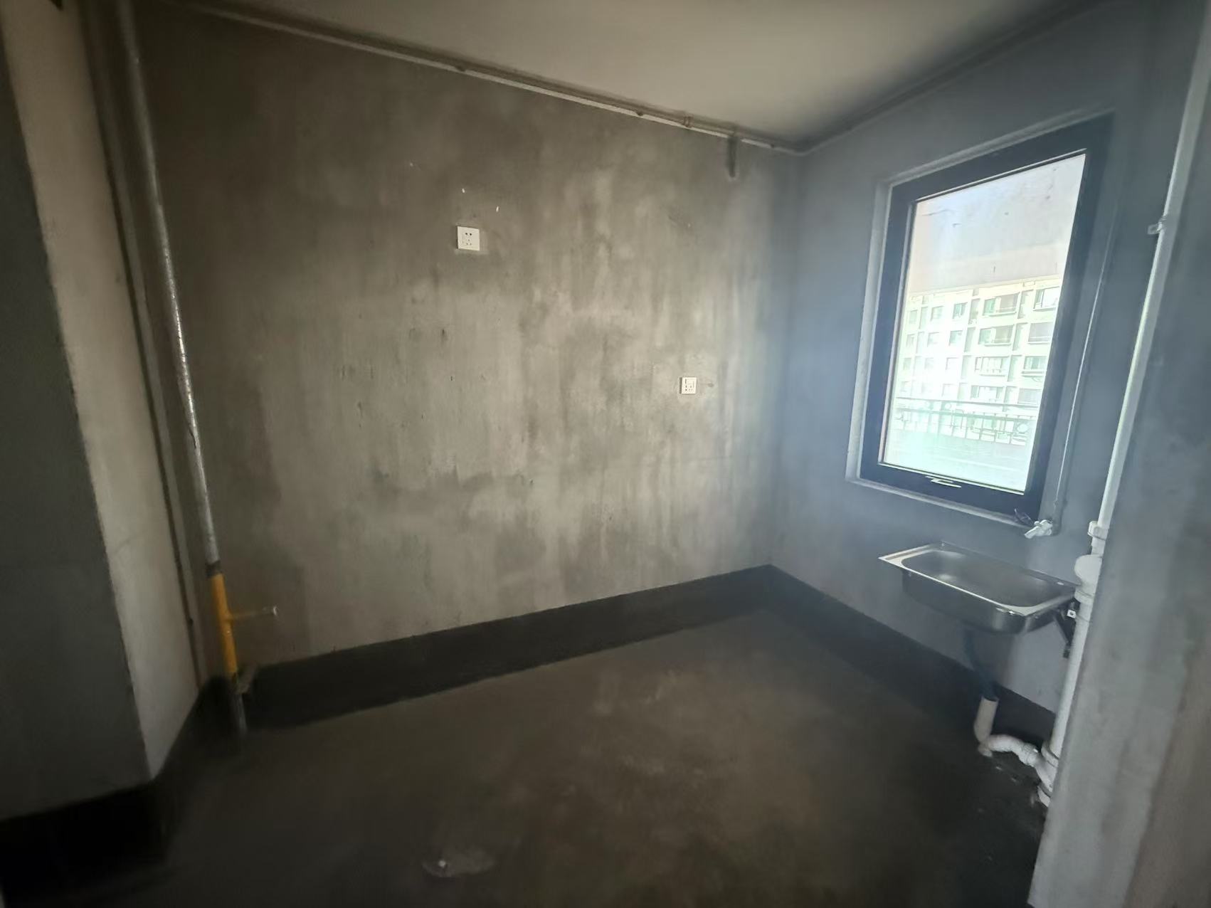 保利香槟国际 3室2厅2卫 117m&sup2;