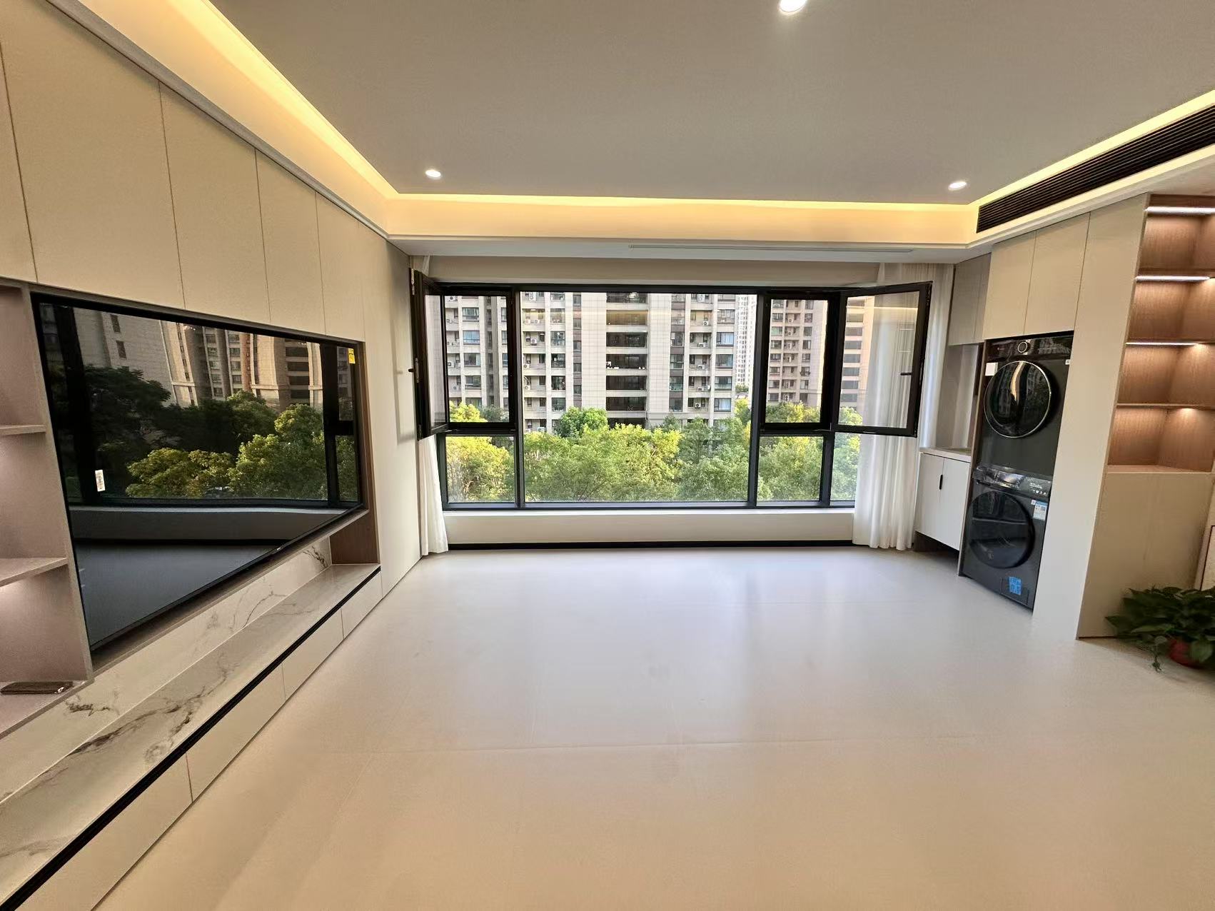 世茂新界 3室2厅2卫 89.00m&sup2;