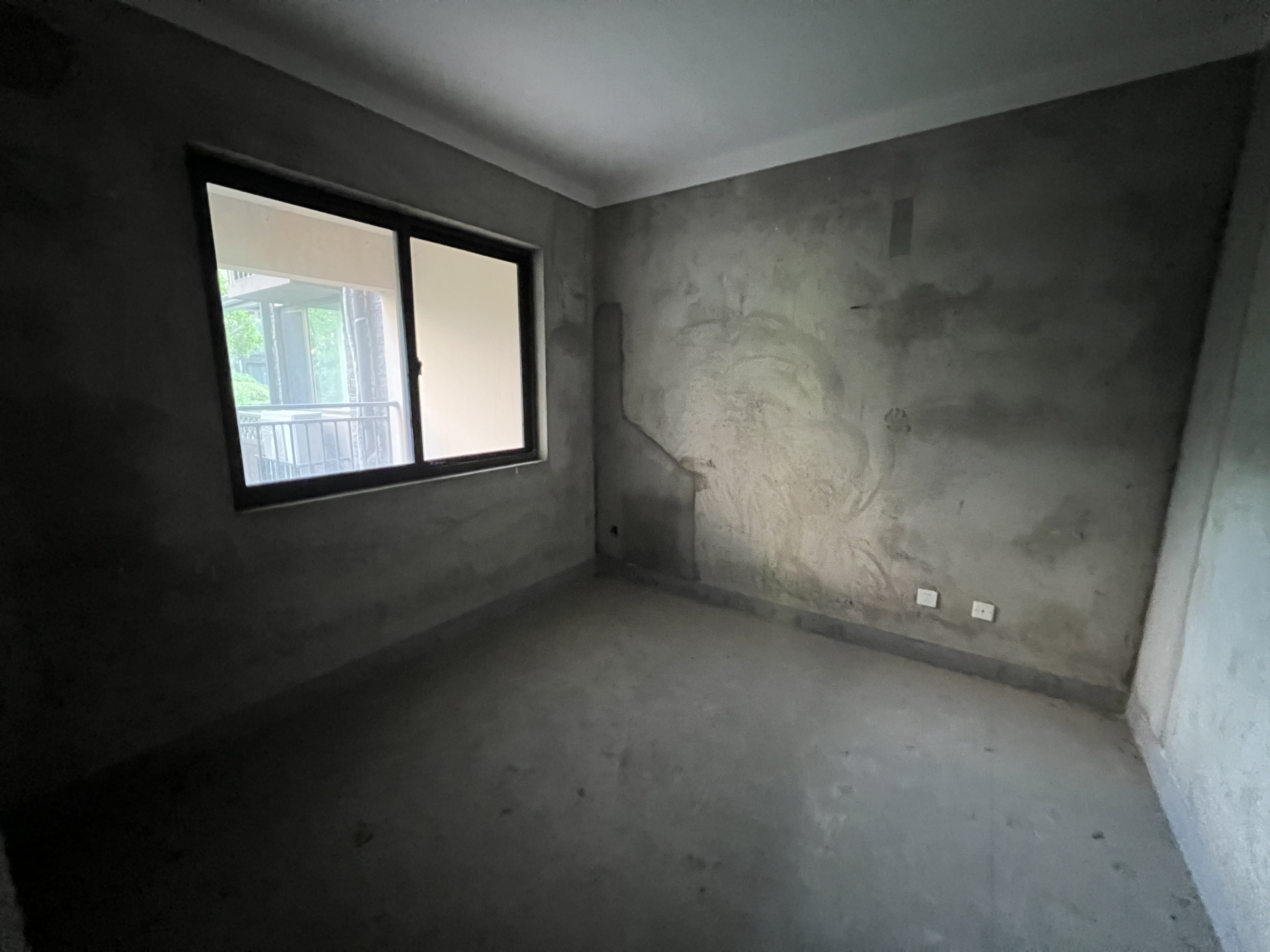华强城四期 4室2厅2卫 359m&sup2;