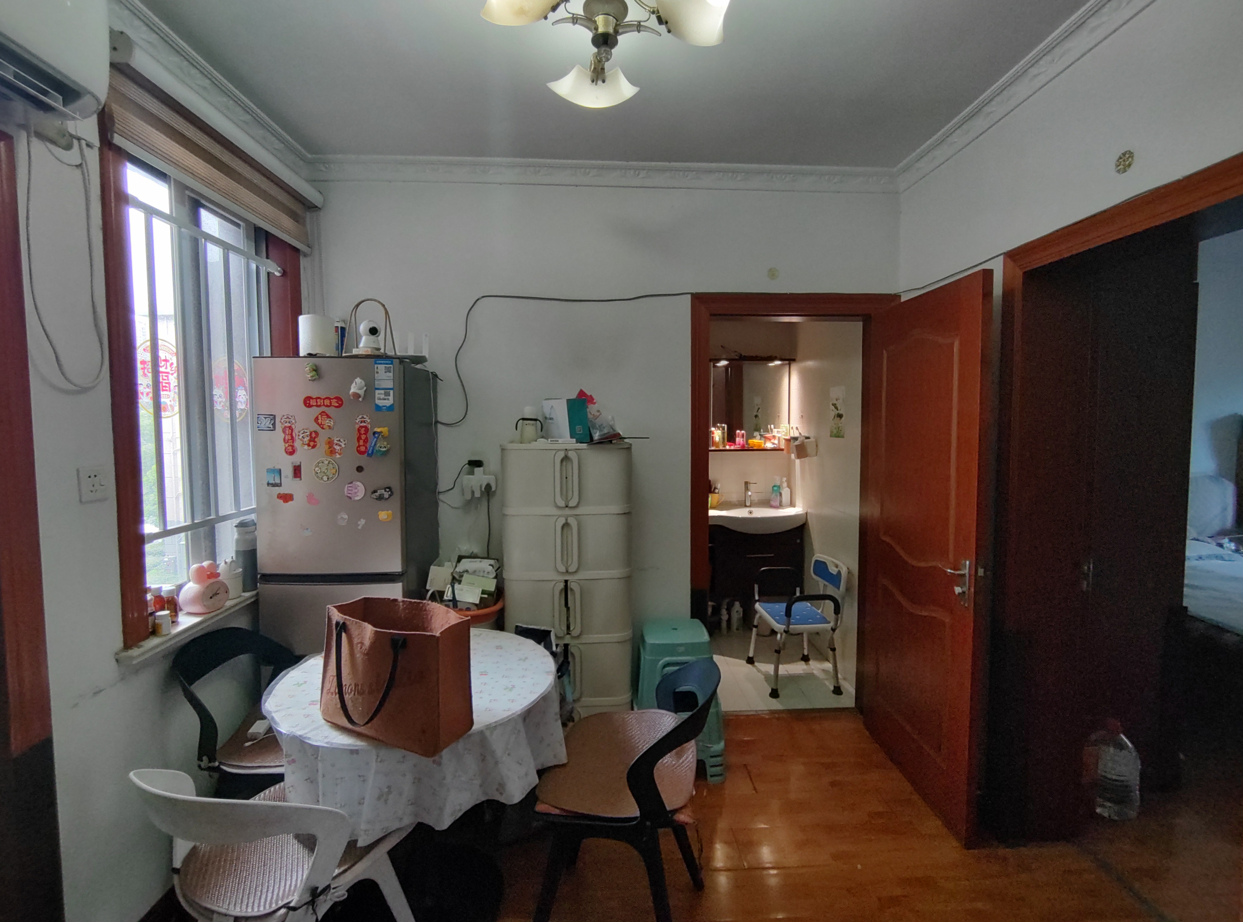 郭里园 2室2厅1卫 63.76m²