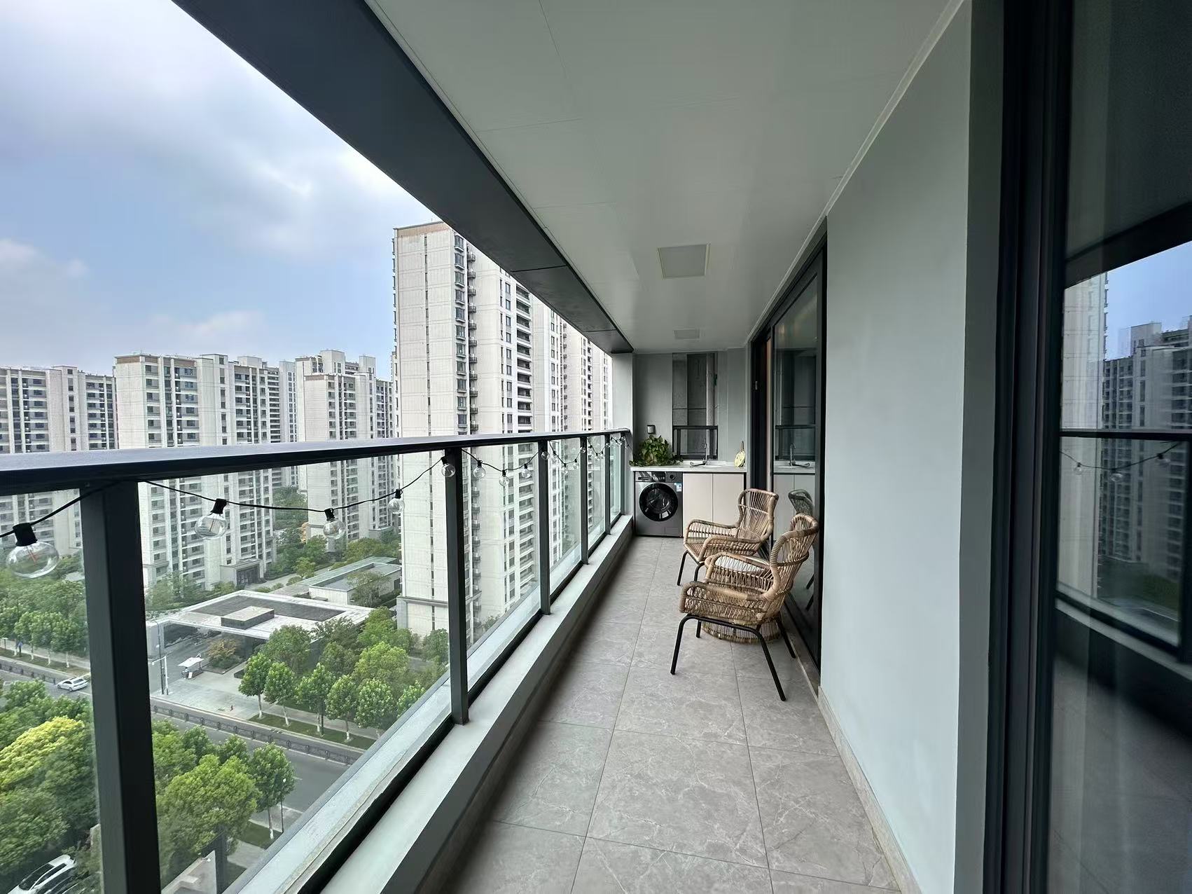 万科方圆 3室2厅2卫 130.30m&sup2;