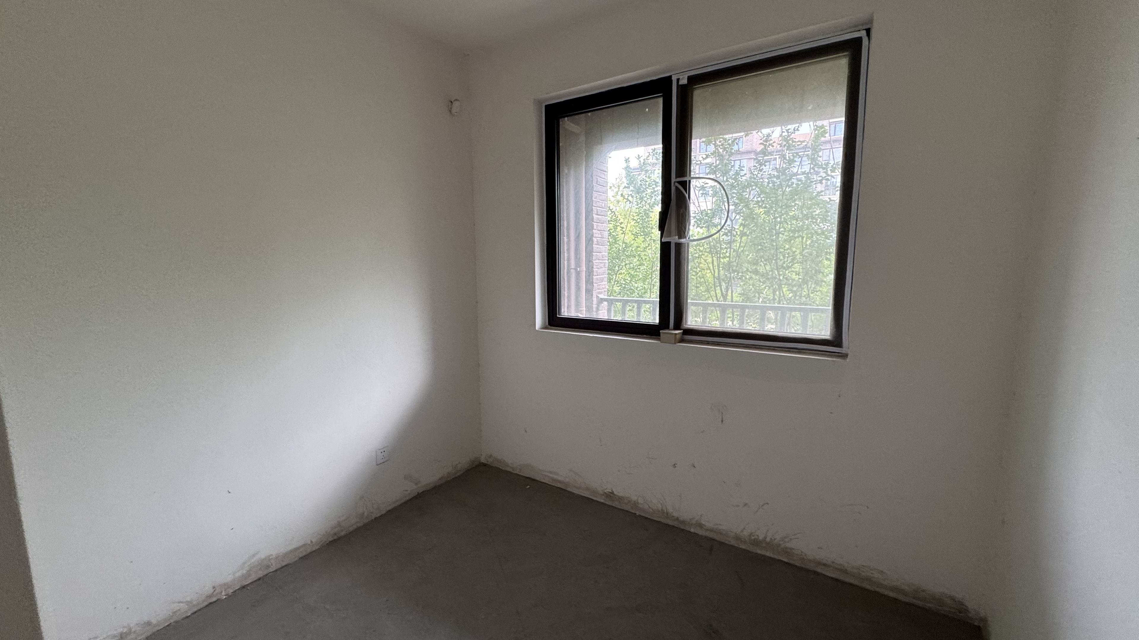盛和九里香堤二期 4室2厅2卫 145m&sup2;