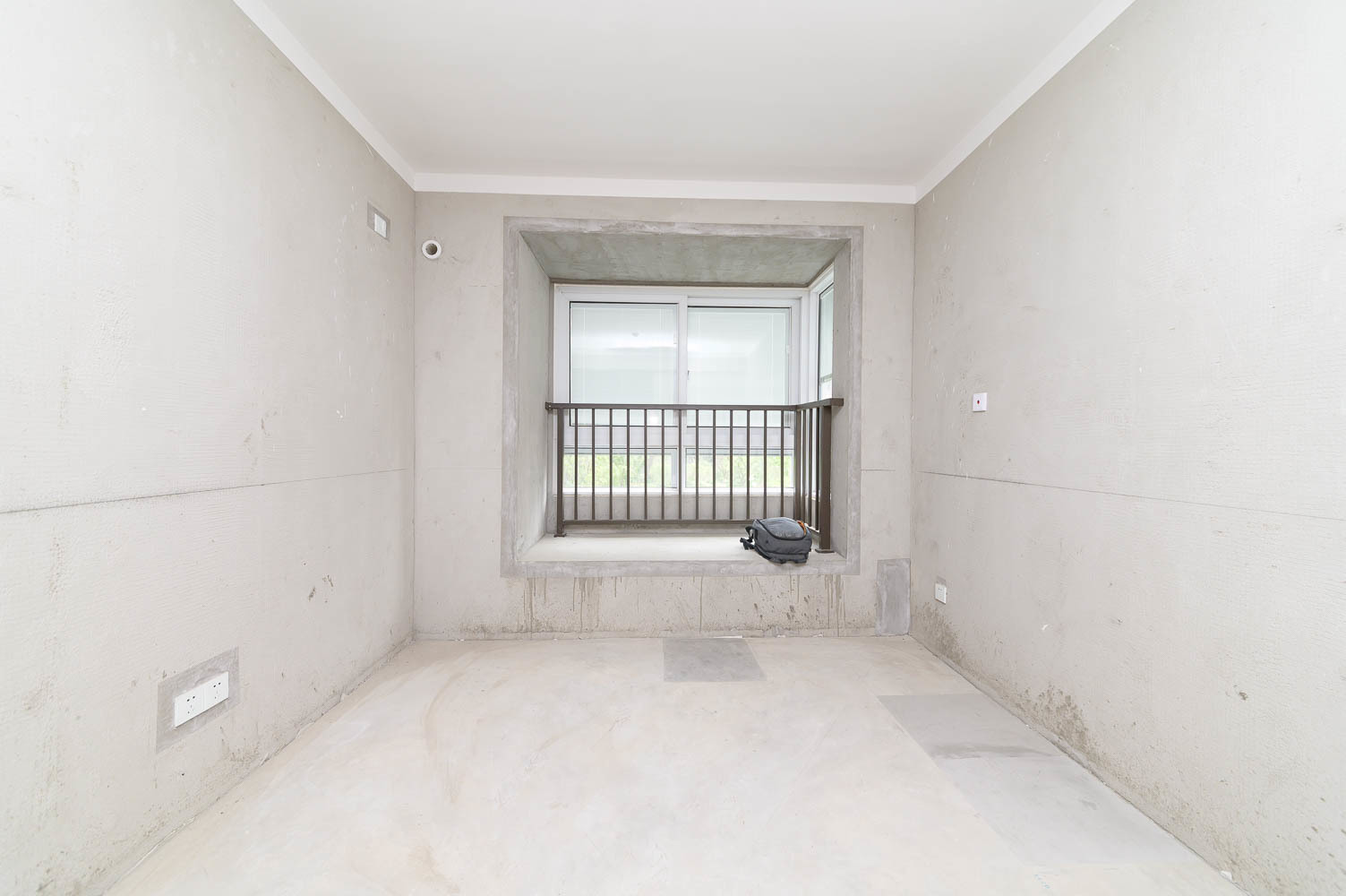 佳源都市 3室2厅2卫 98.00m&sup2;