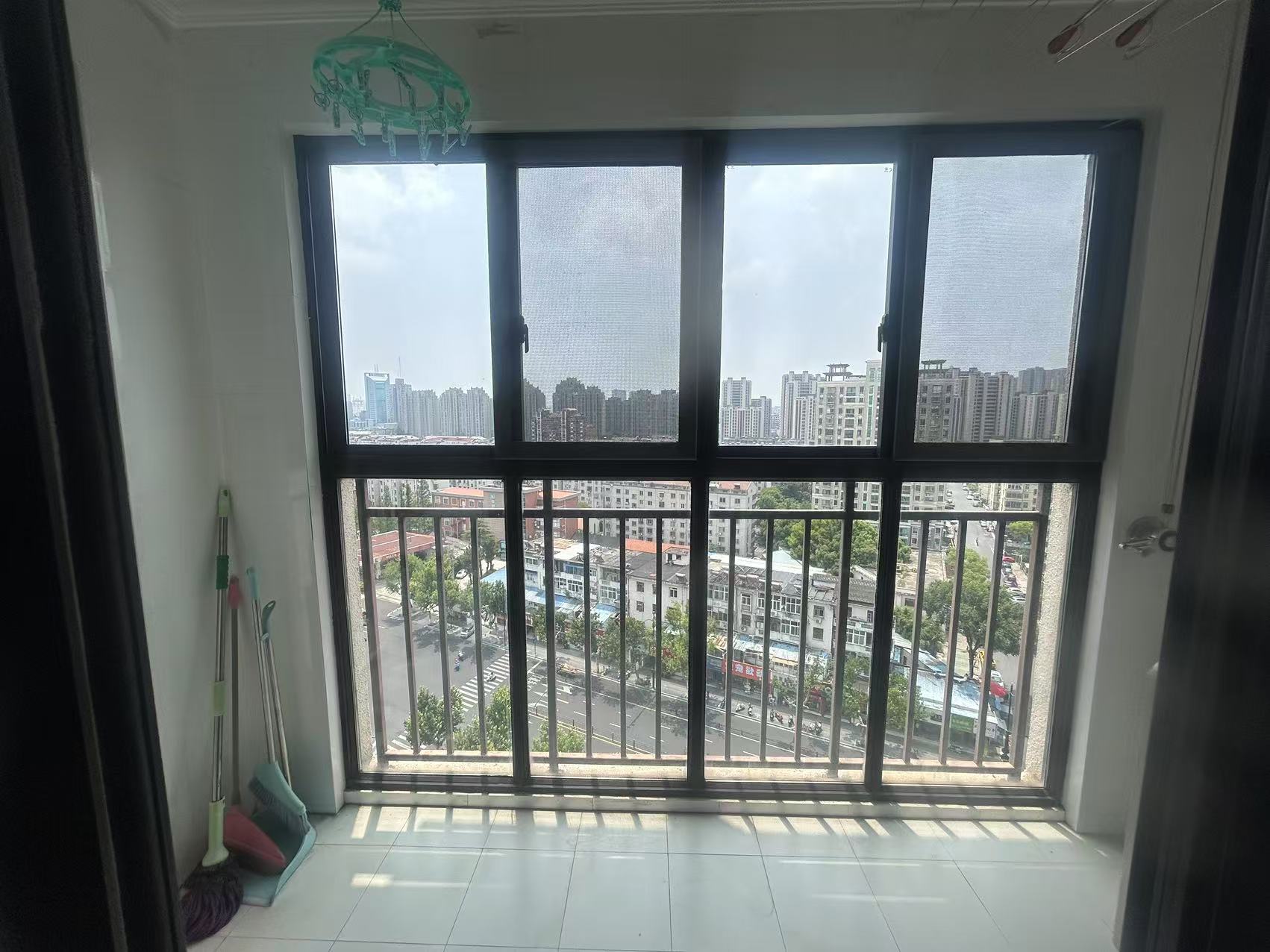汇富花苑 2室1厅1卫 87.81m&sup2;