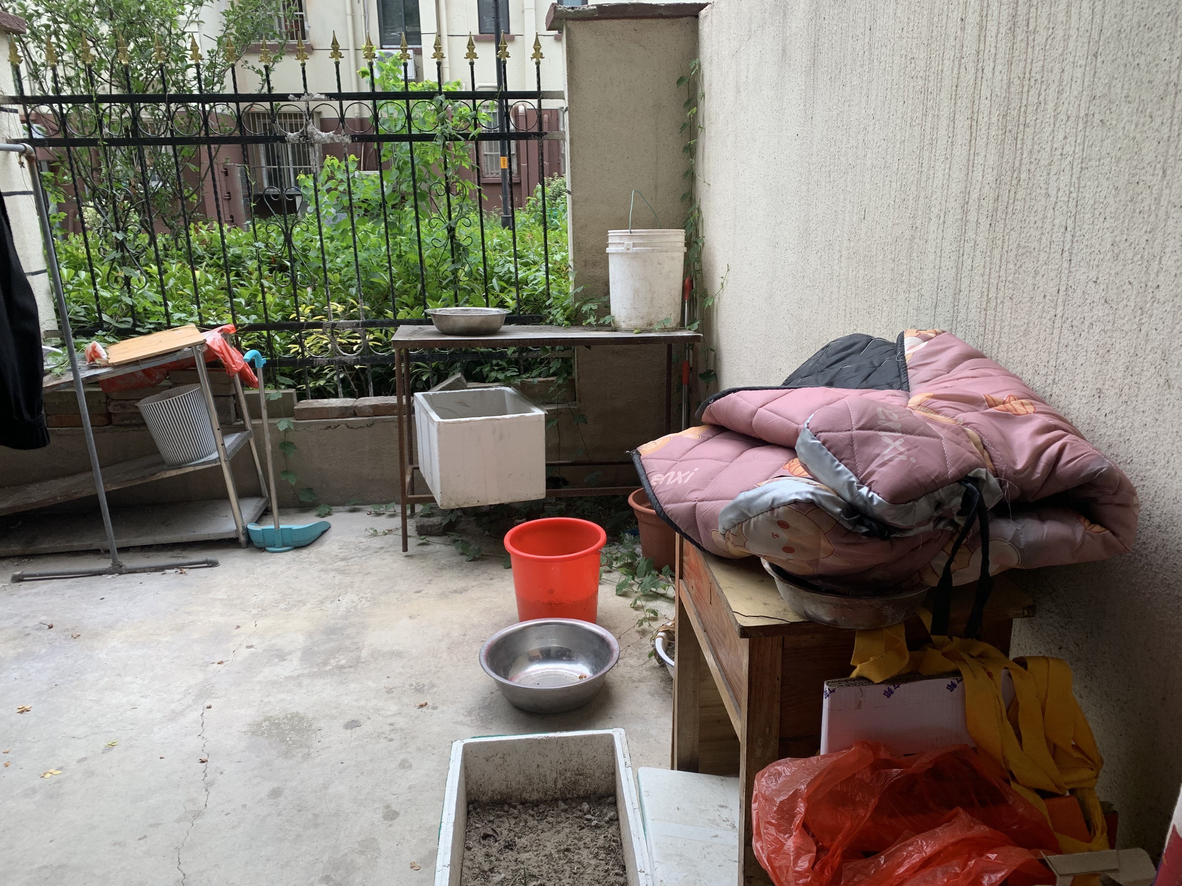 新桥新村 1室1厅1卫 43m&sup2;