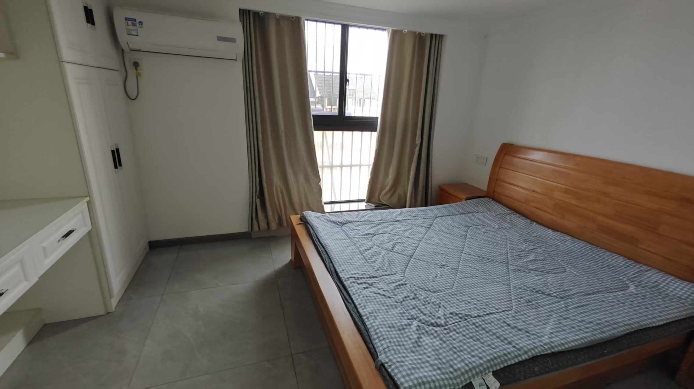 唐人公寓 1室1厅1卫 50m&sup2;