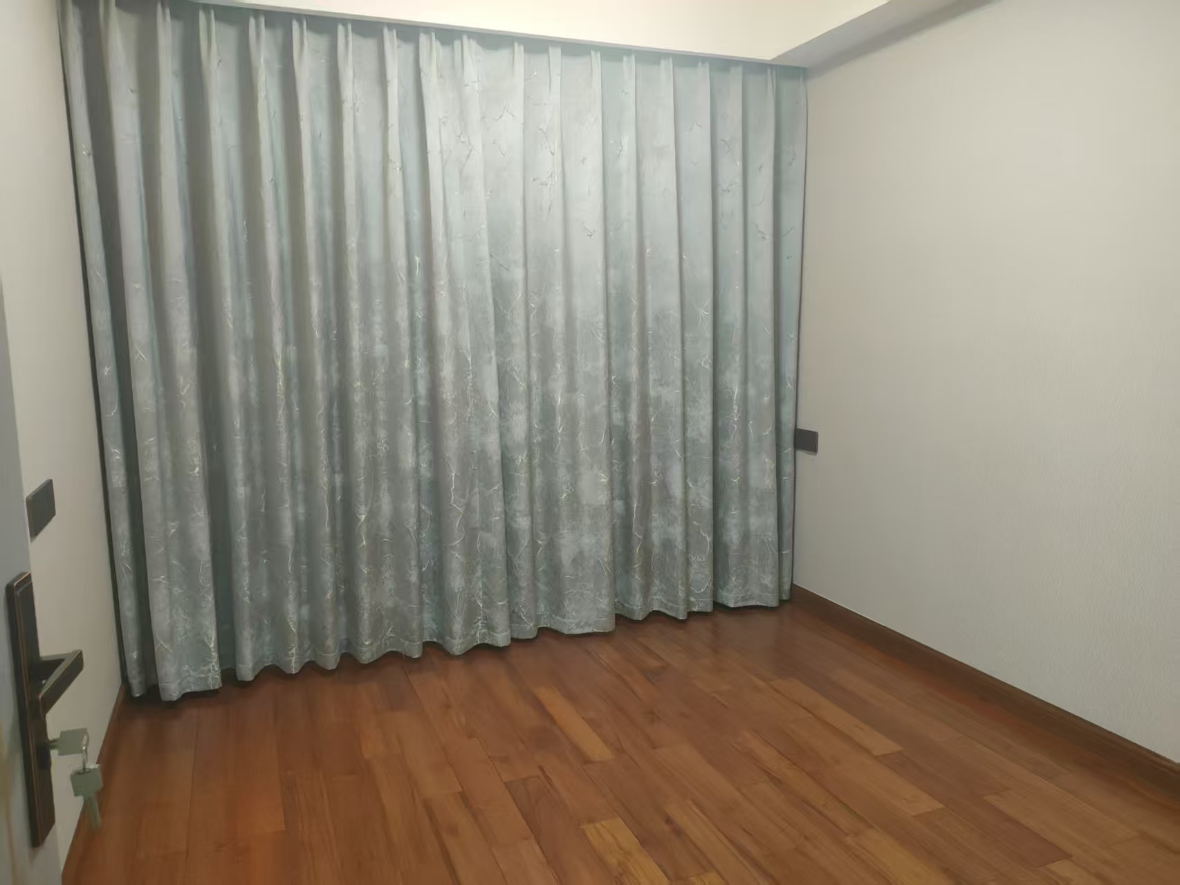 佳期漫 4室2厅2卫 141m&sup2;
