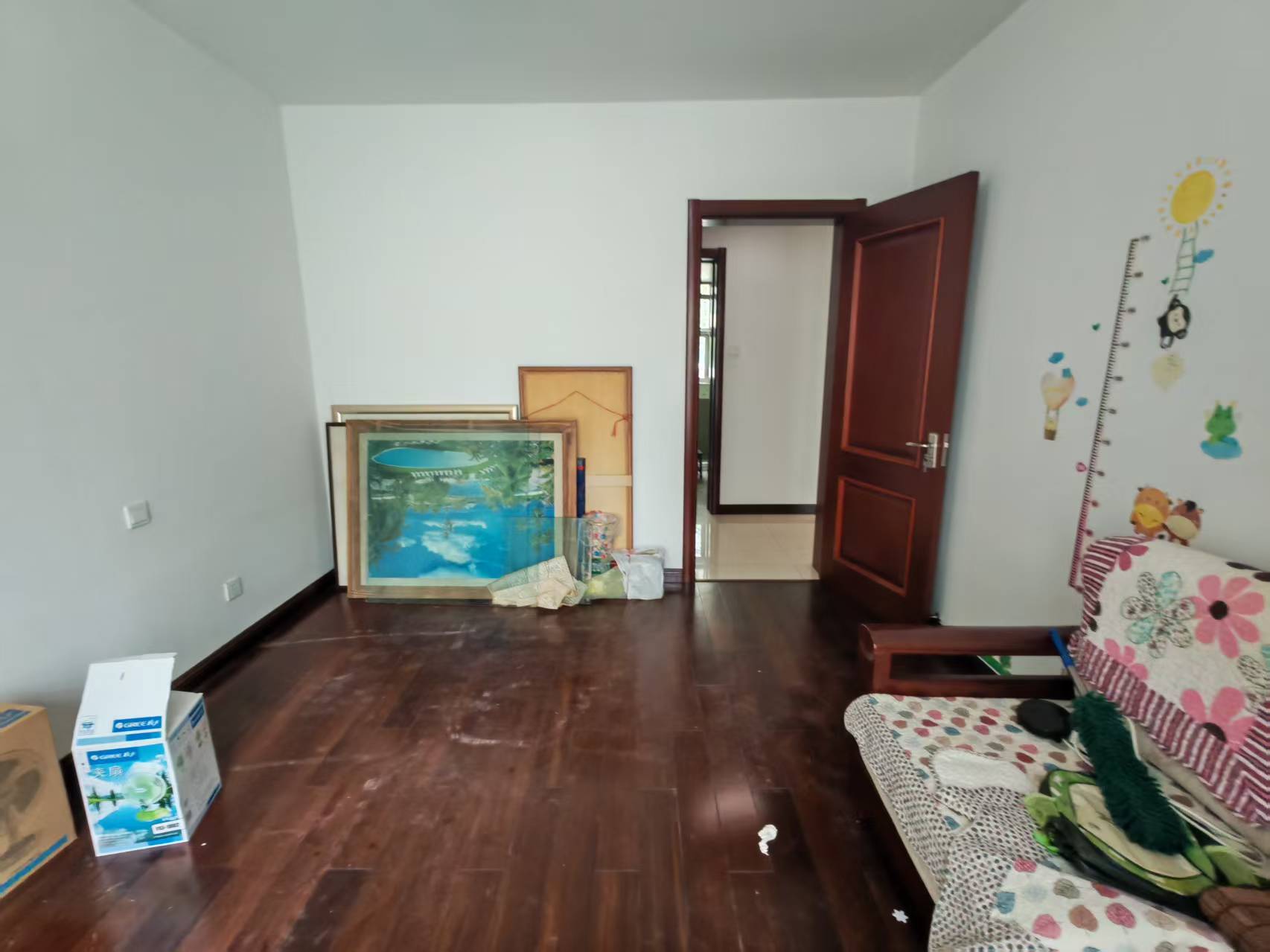 天安花园 3室2厅2卫 164.34m&sup2;
