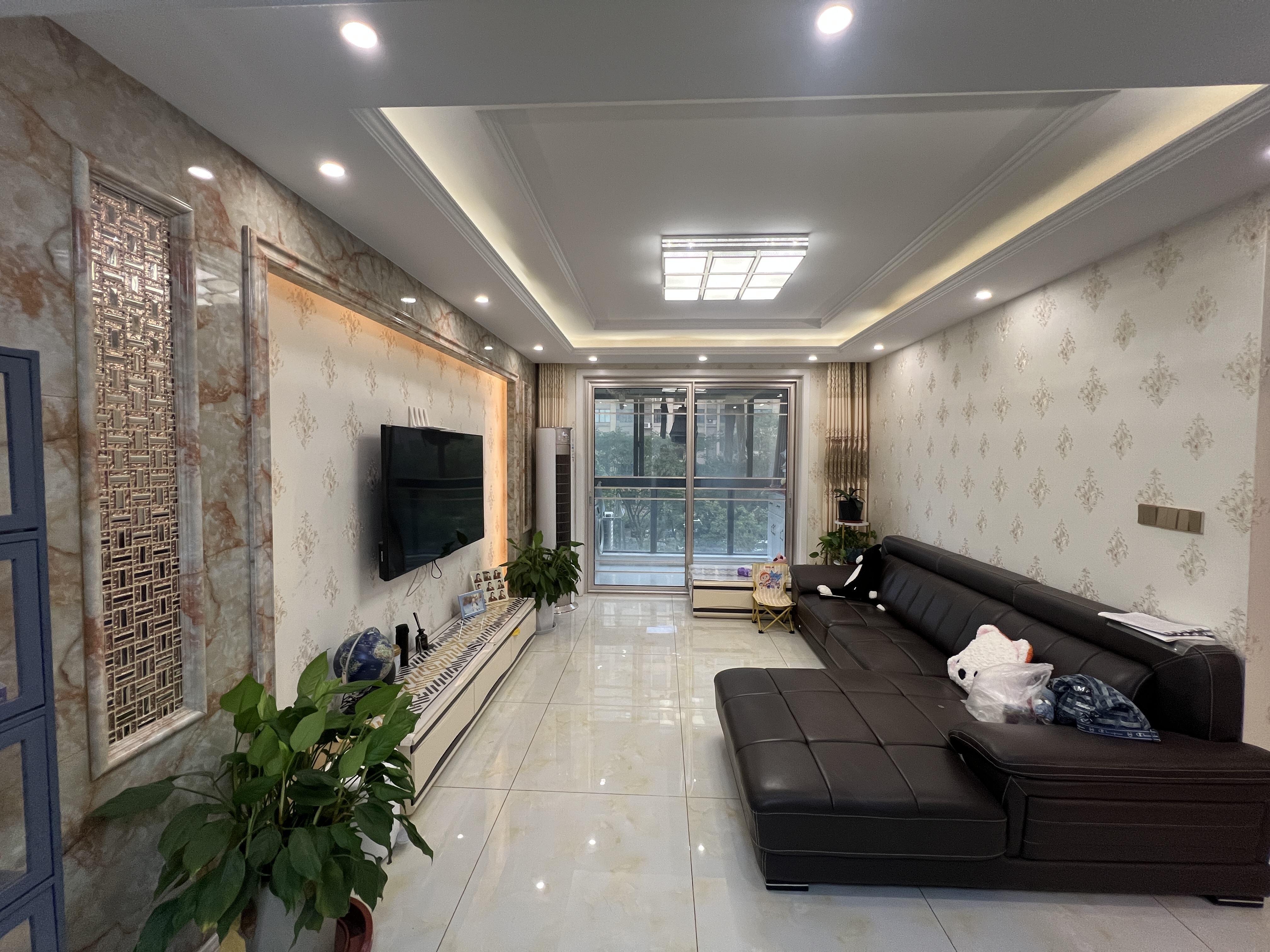 盛鑫&middot;南湖学府 3室2厅1卫 93.81m&sup2;