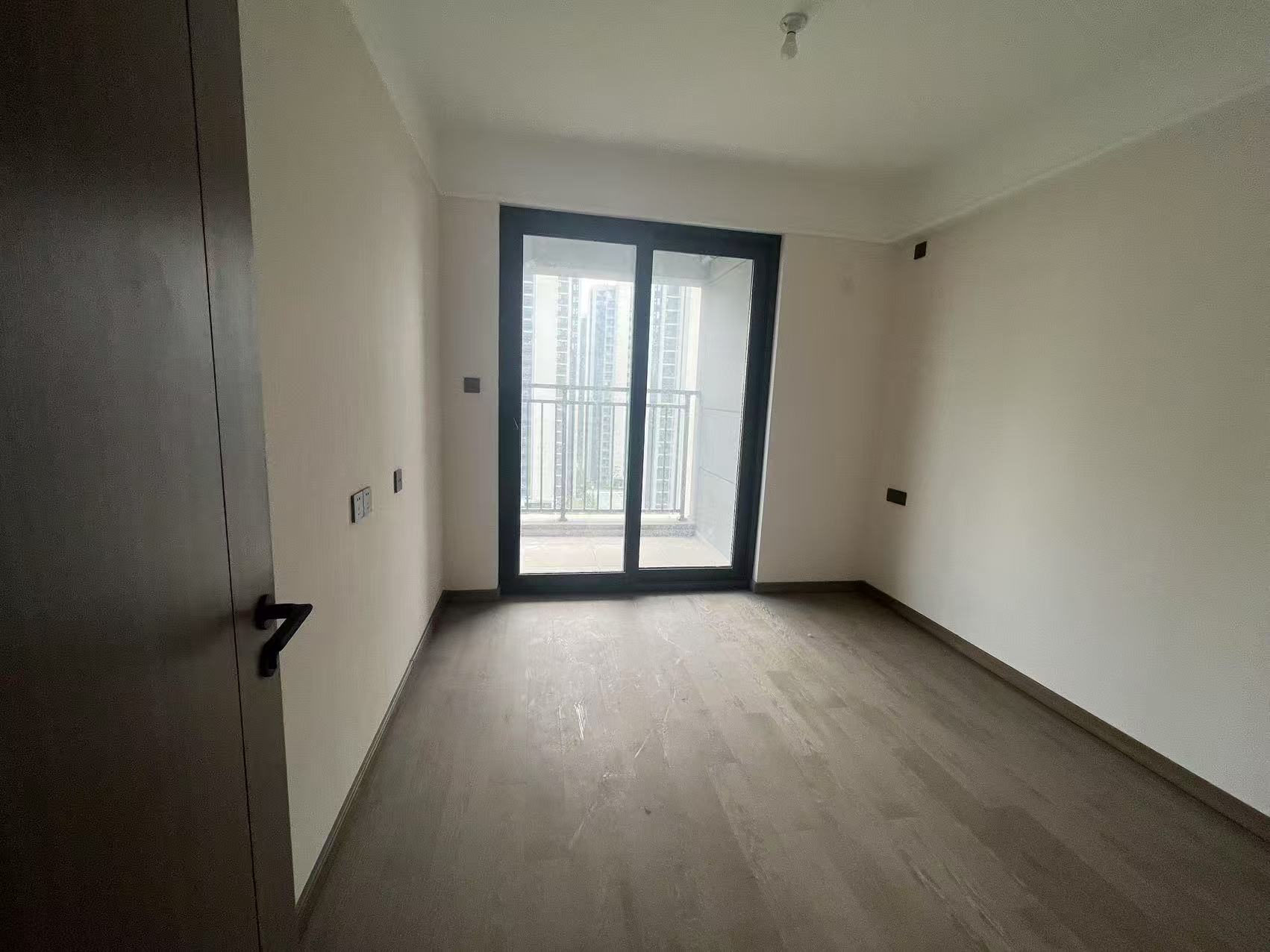 万科未来之光 3室2厅2卫 112m&sup2;