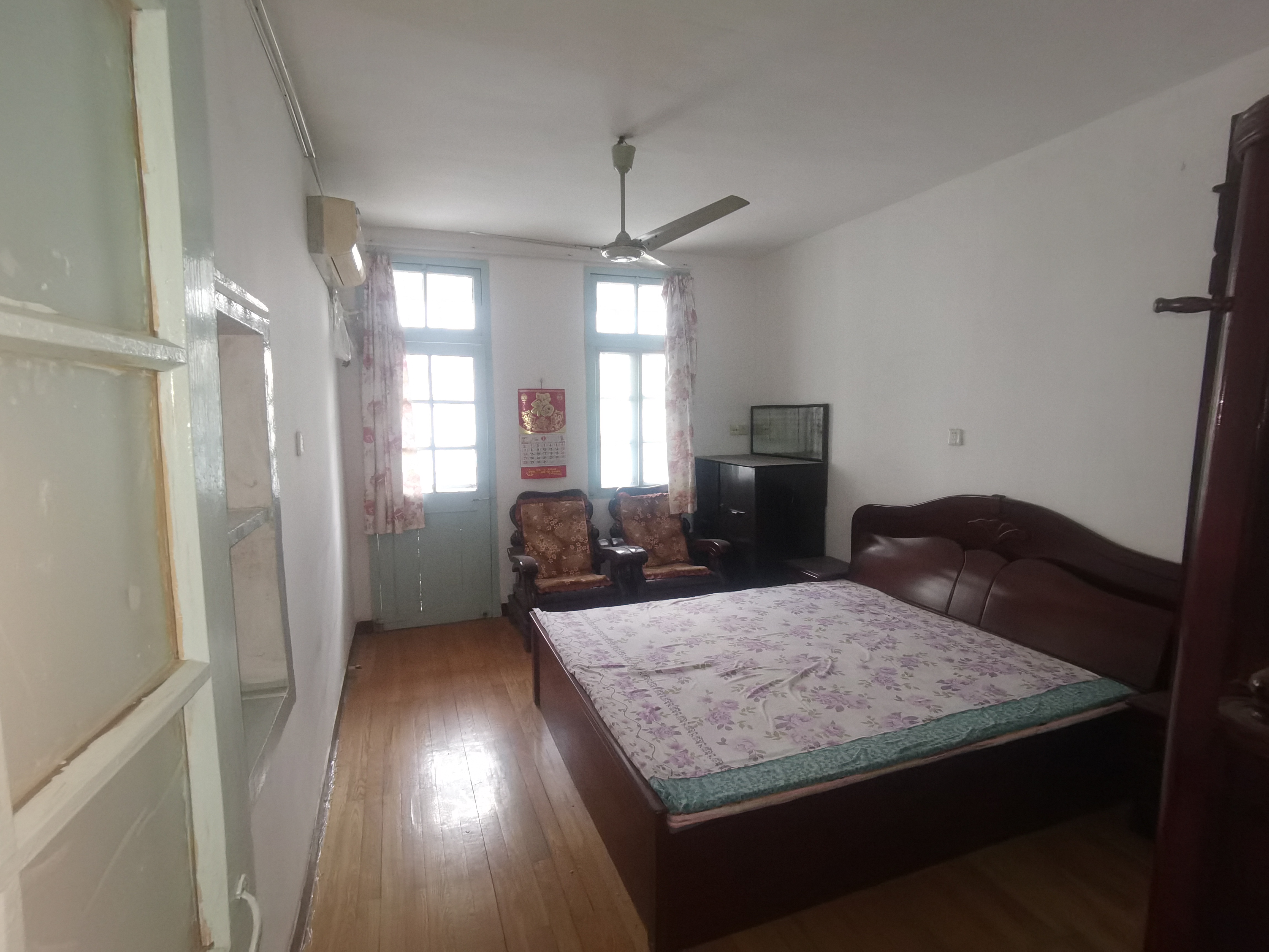 解放新村 1室1厅1卫 42.14m&sup2;