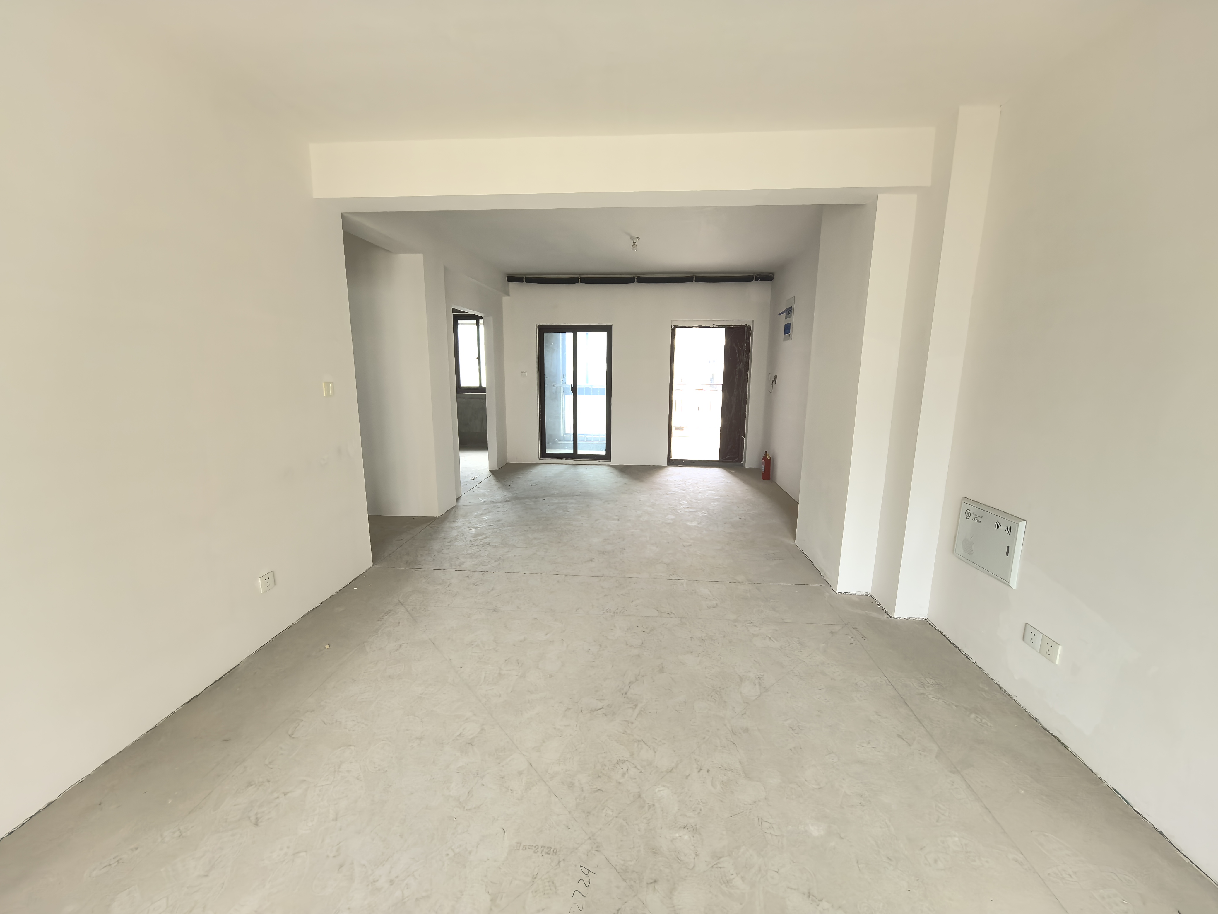 正泰江岸水苑 3室2厅2卫 126.00m&sup2;