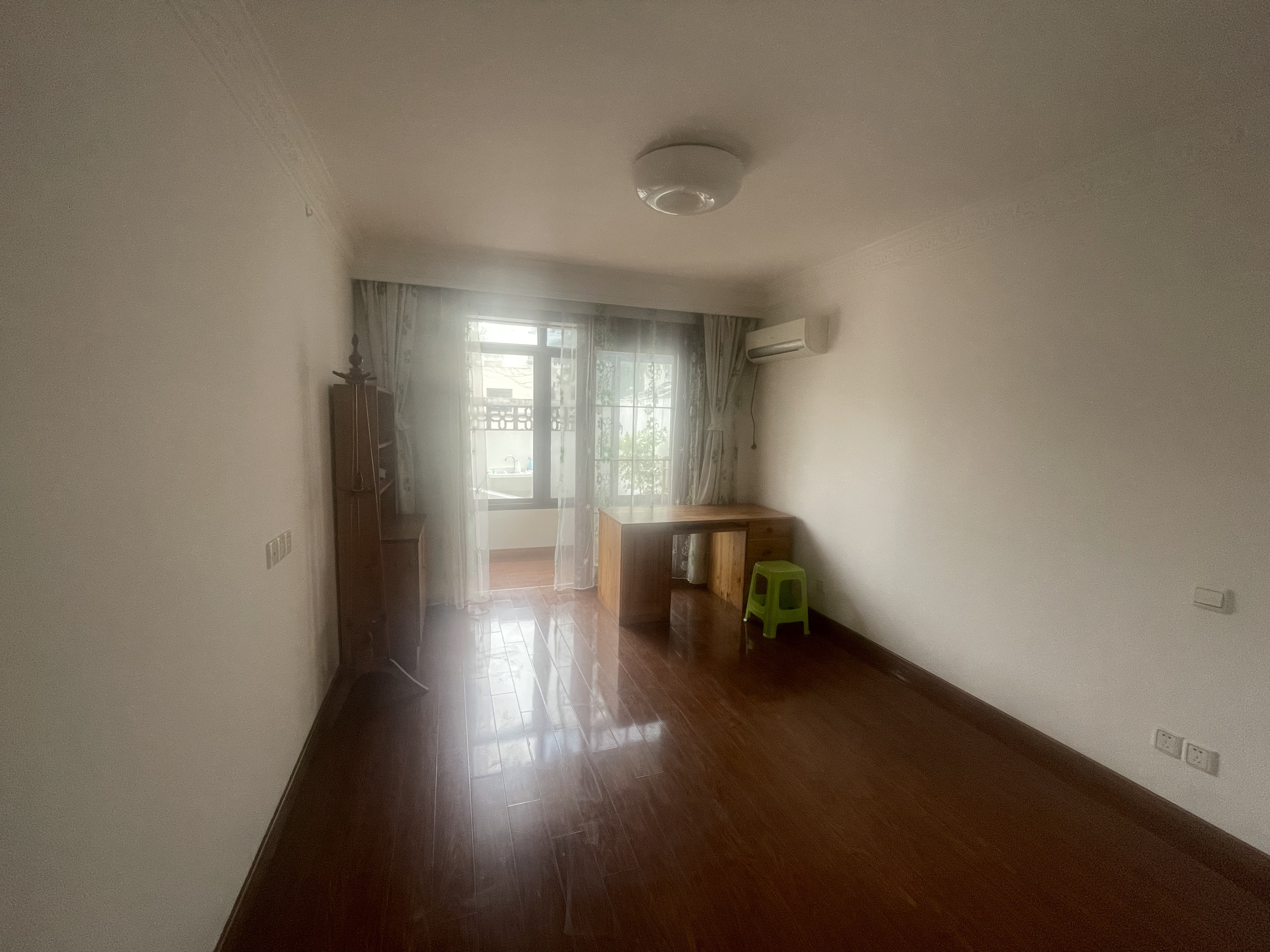银花苑 2室1厅1卫 74m&sup2;