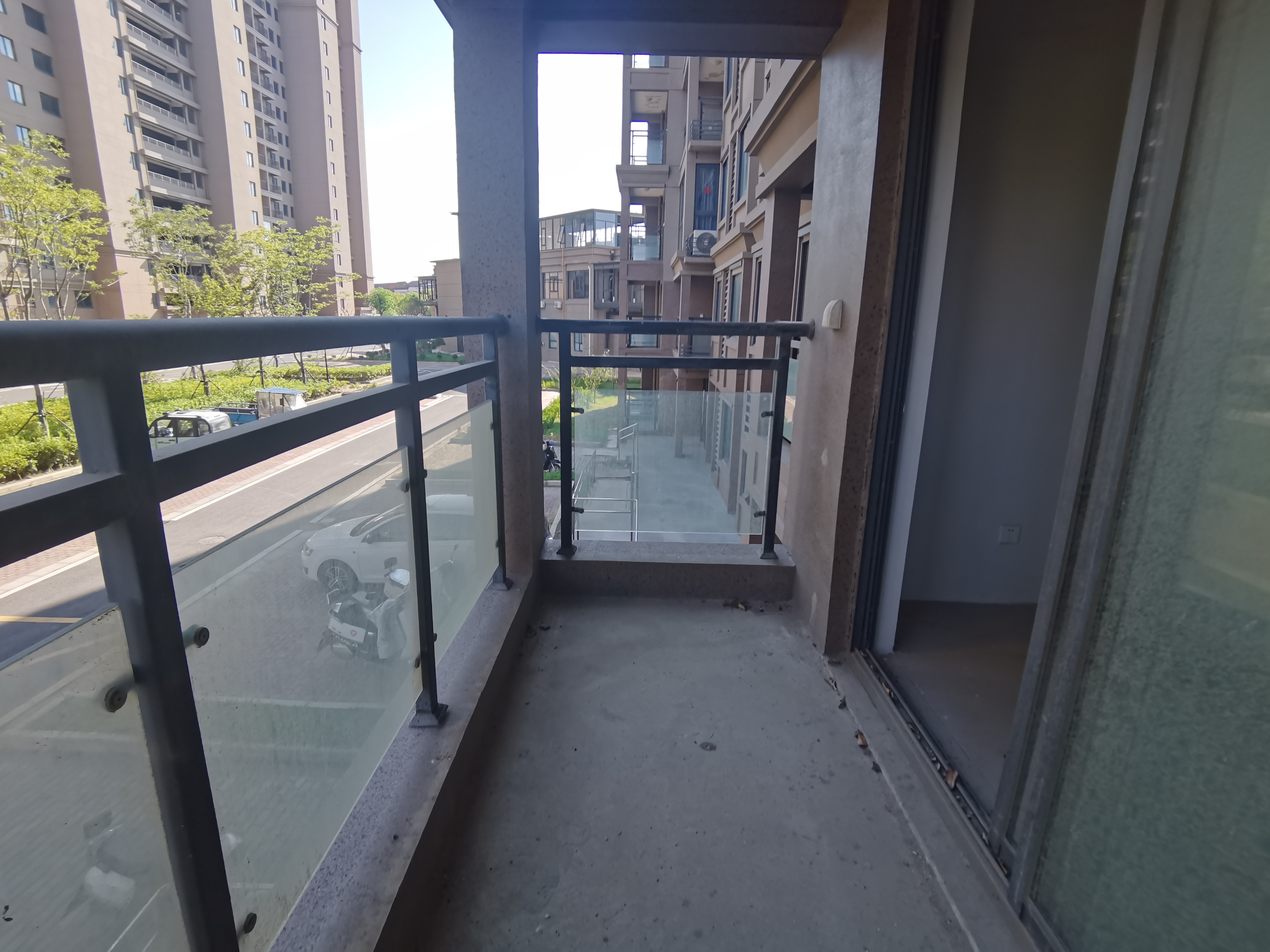 地纬金樽花园 2室2厅1卫 75m&sup2;