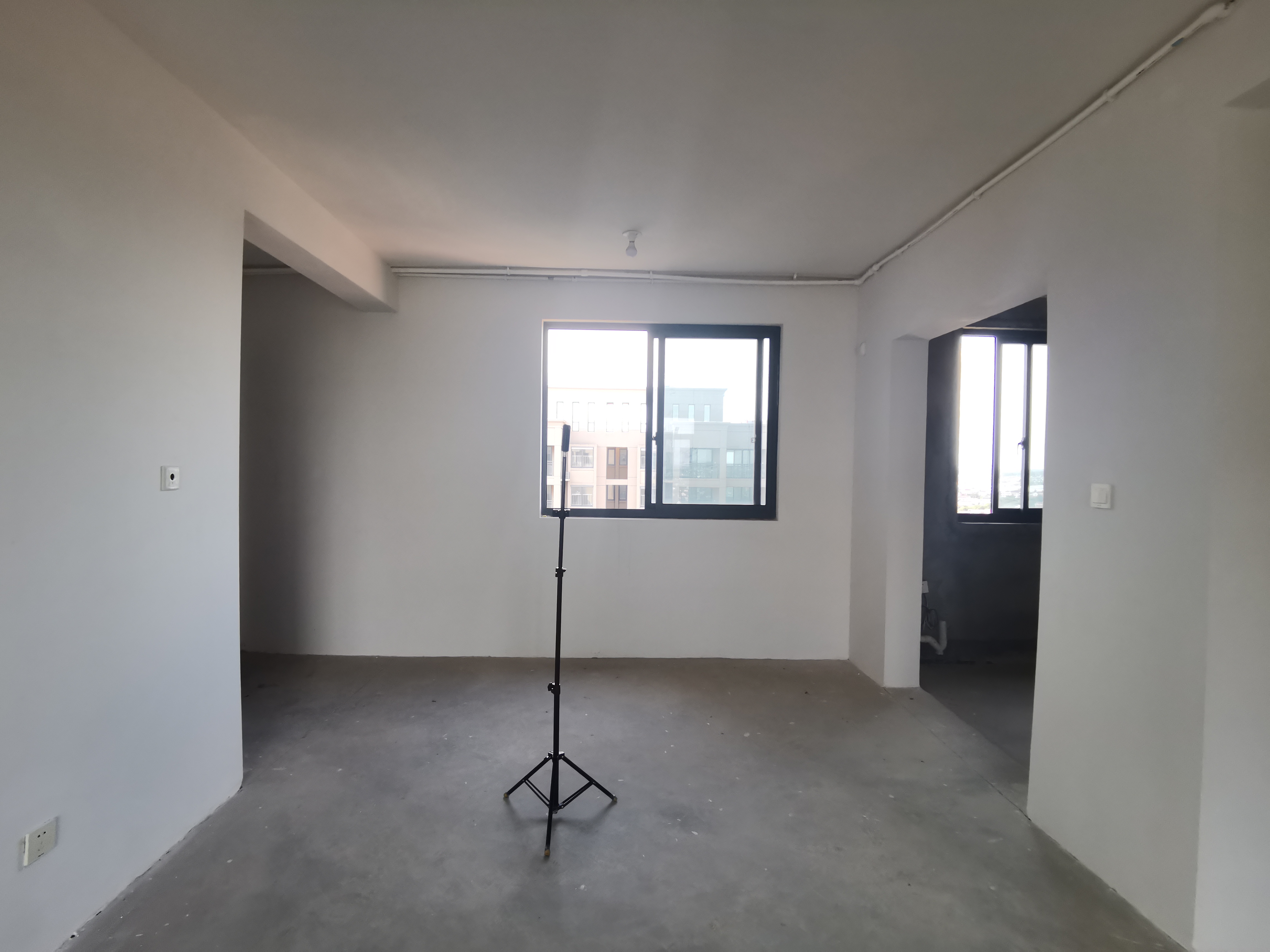地纬金樽花园 3室2厅2卫 117m&sup2;