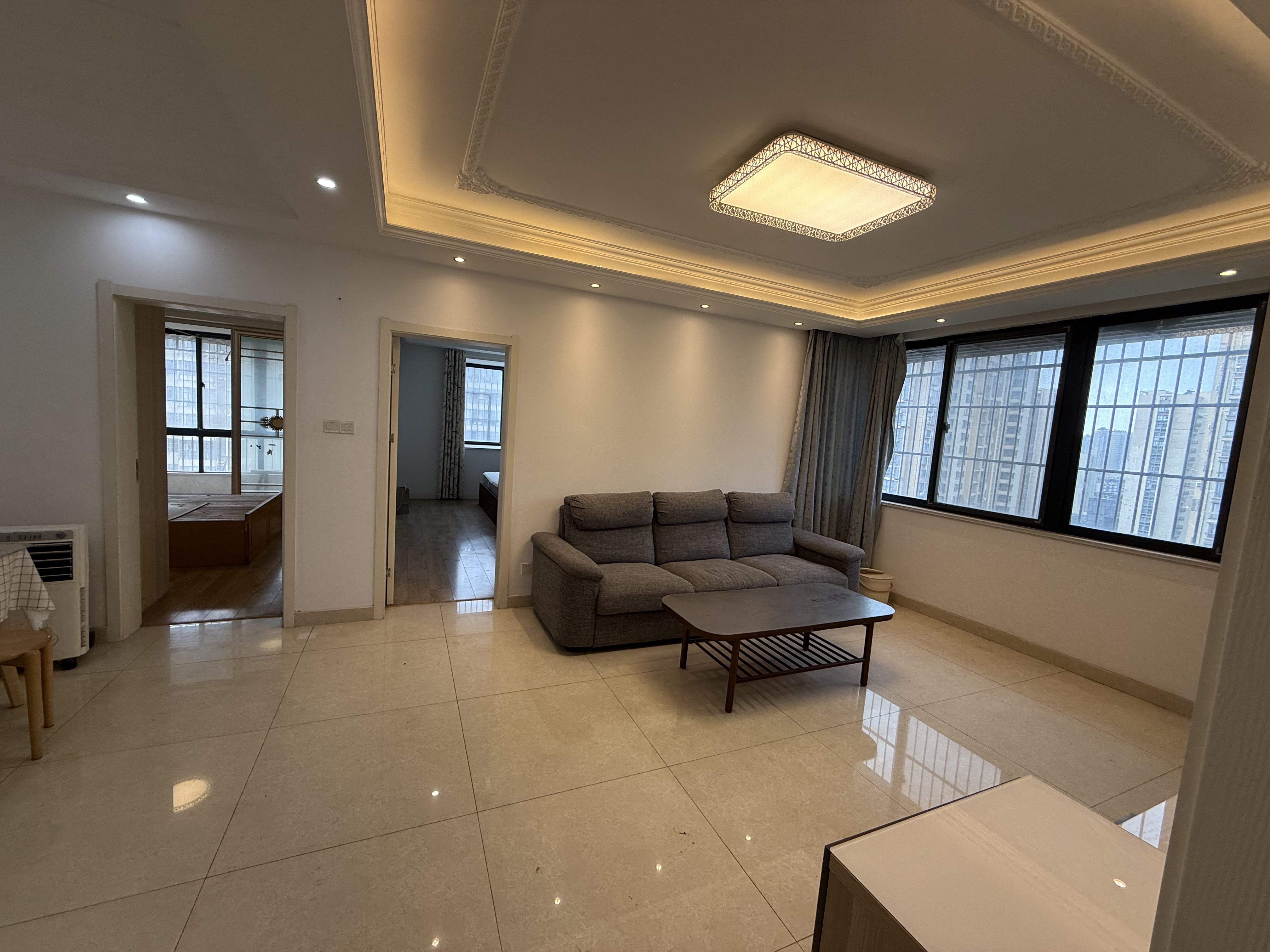 融悦华庭 3室2厅2卫 129m²