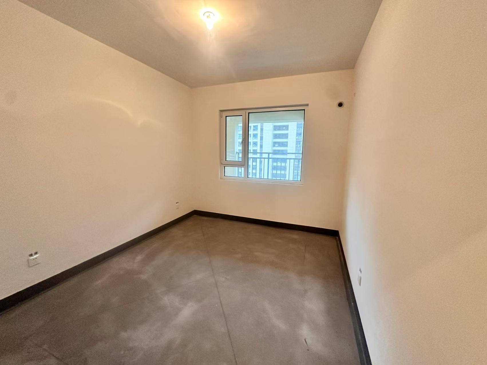 世茂新界 3室2厅2卫 123m&sup2;
