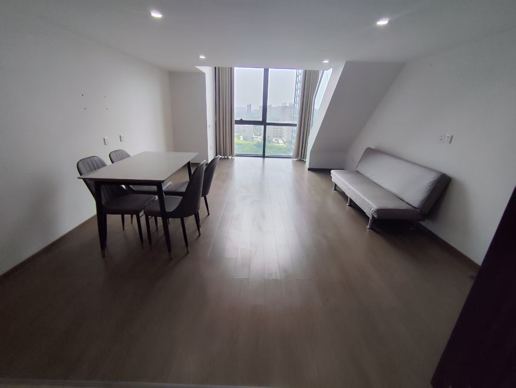 融创时代中心 1室1厅1卫 62.8m&sup2;