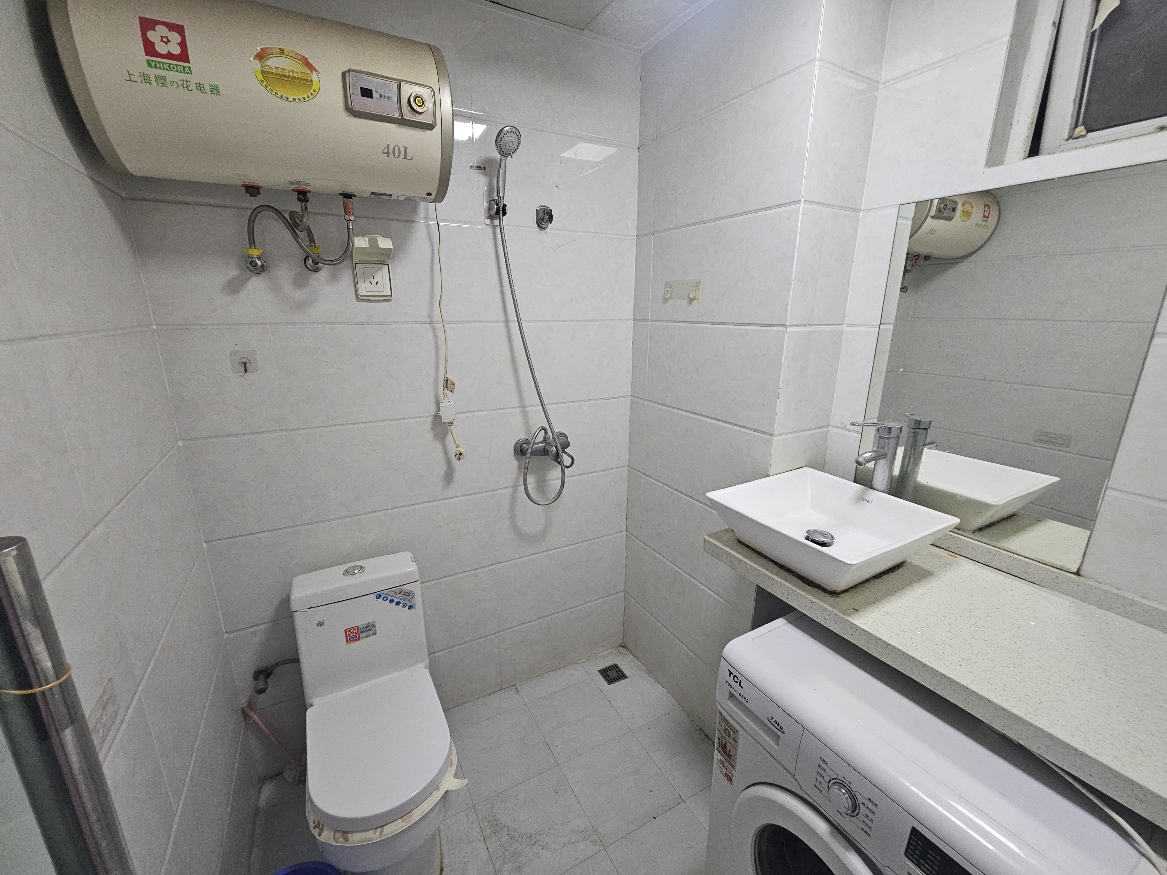 涌鑫八达通广场 1室1厅1卫 35m&sup2;