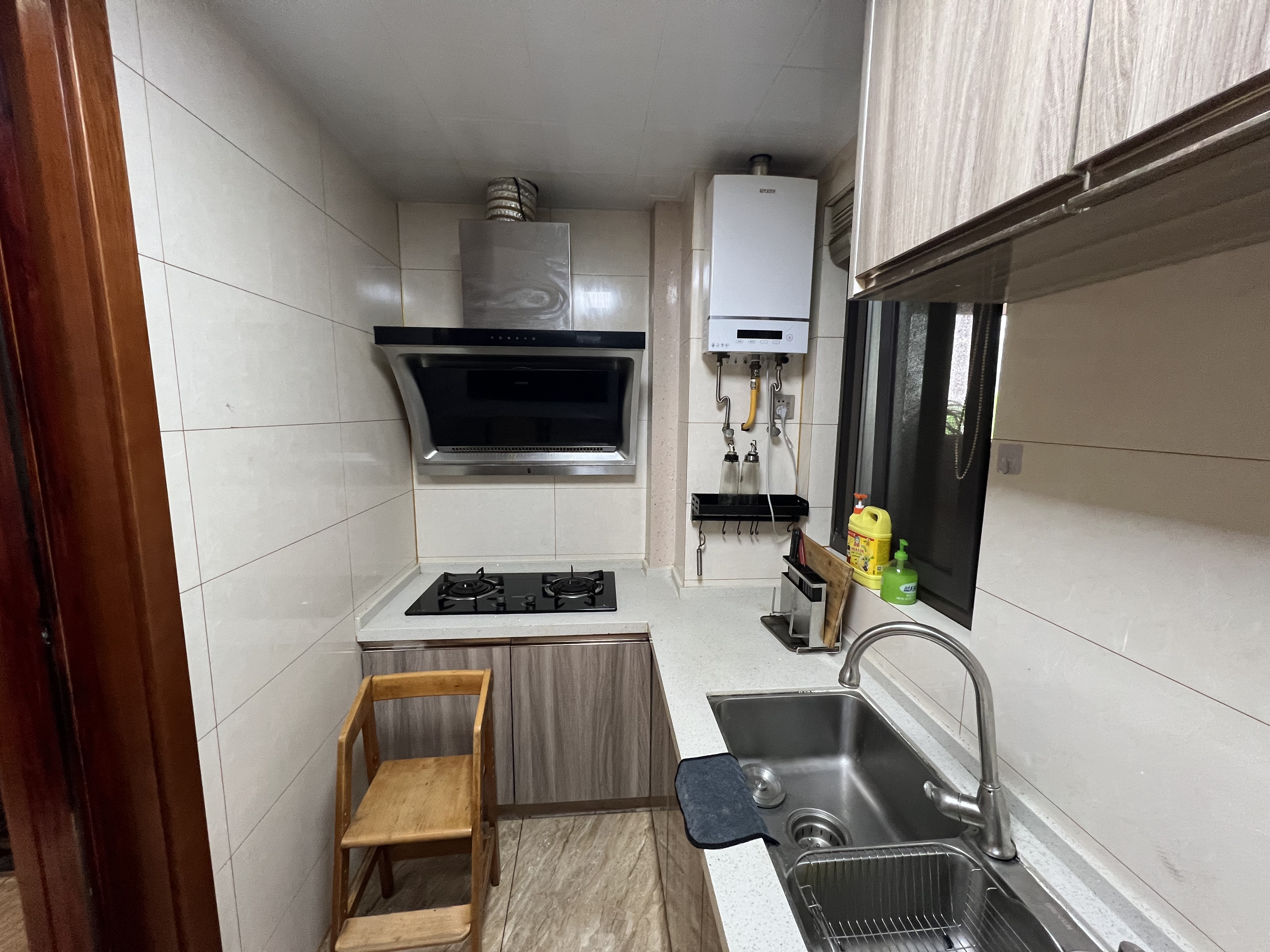 皇家花园北区 3室2厅1卫 96m&sup2;