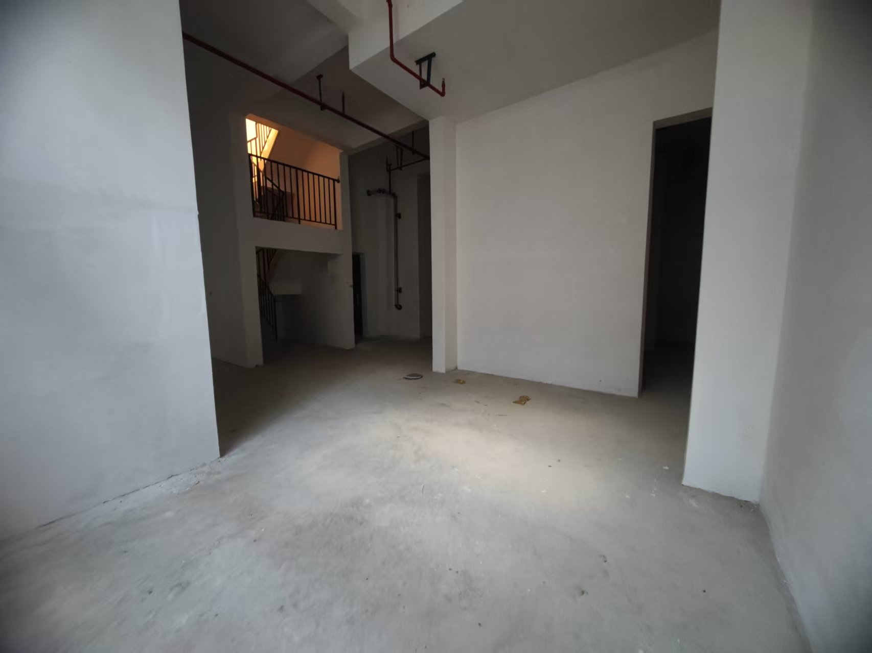 红星天铂 4室2厅2卫 254m²