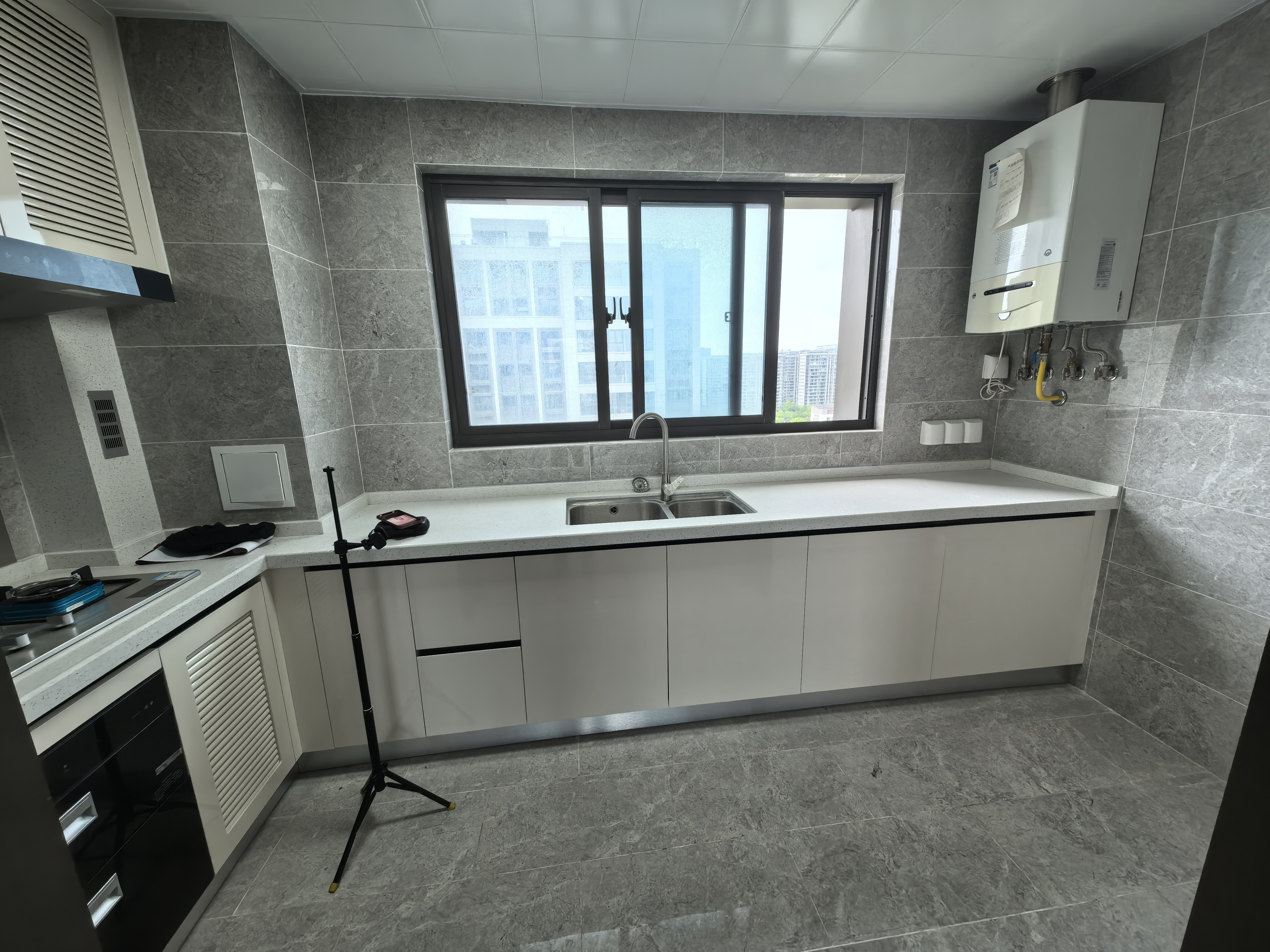 远创东樾 4室2厅3卫 154.84m&sup2;